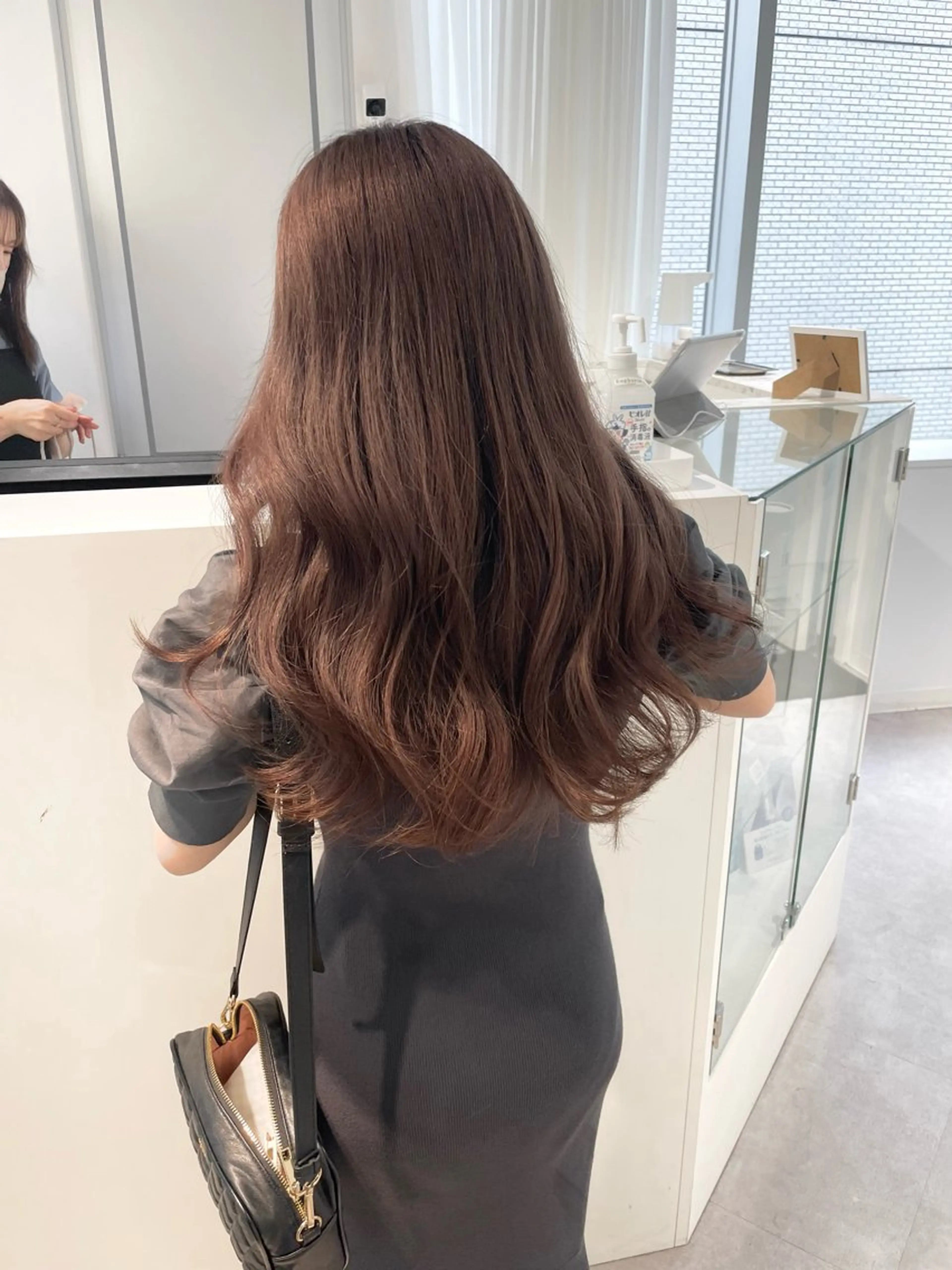 ロング カラー カット ヘアカラー トリートメント 韓国レイヤー/新宿/ 髪質改善/岡崎のヘアスタイル