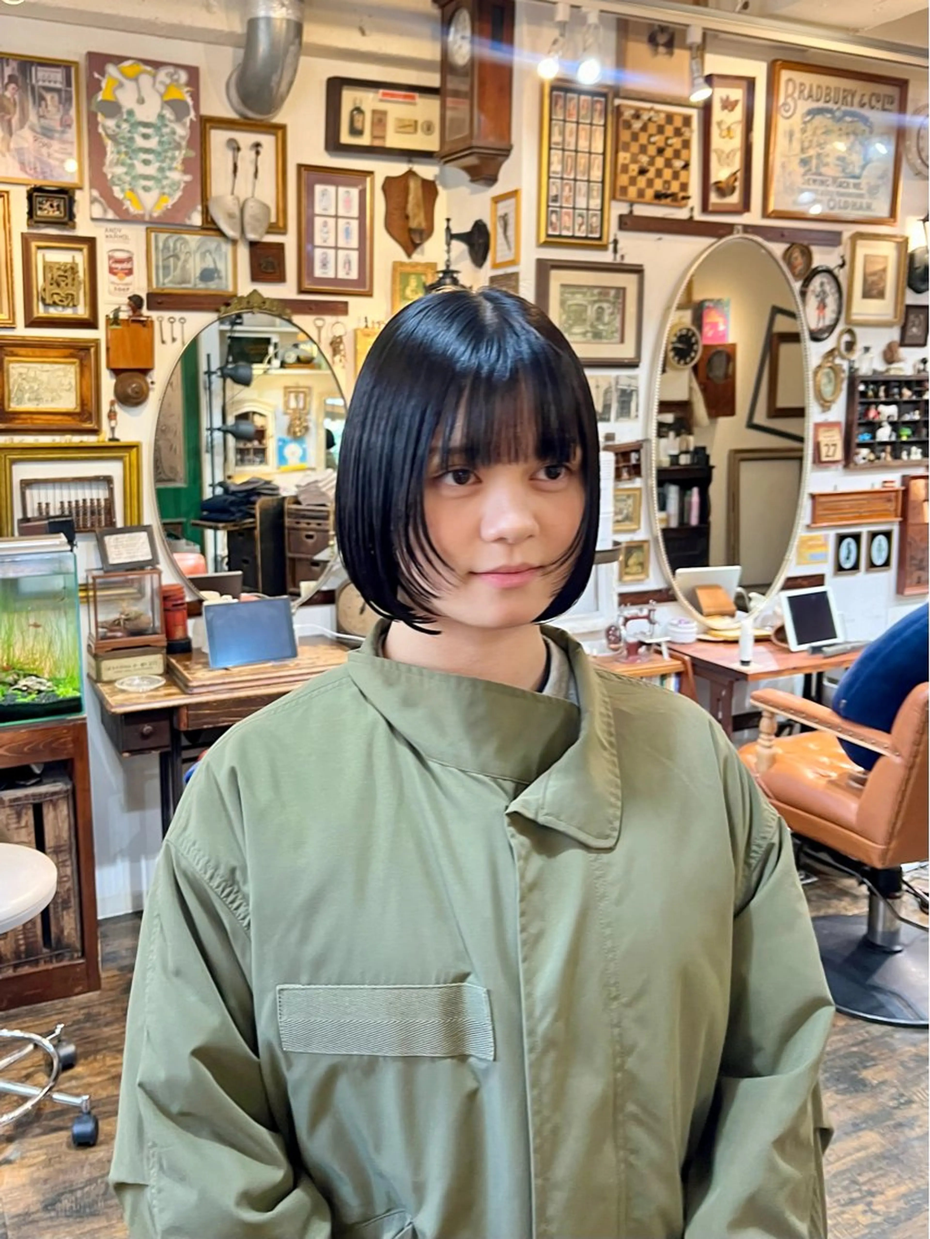 ショート カラー カット ヘアカラー トリートメント ヘッドスパ 抜け感パーマ/ ショート/緒方椋のヘアスタイル