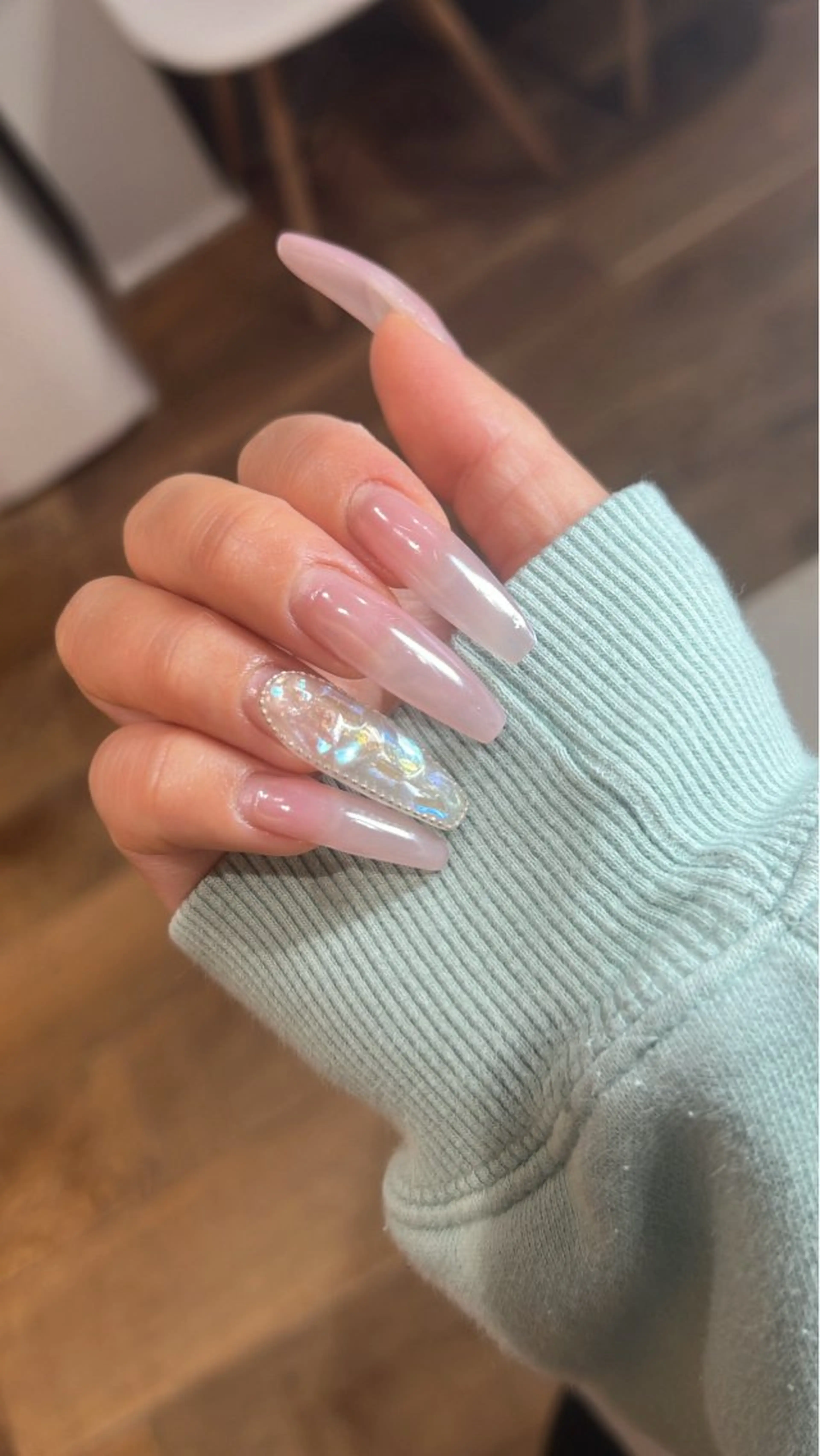 ネイル ハンドネイル zir  nail 🕊️💗RIOのネイルデザイン