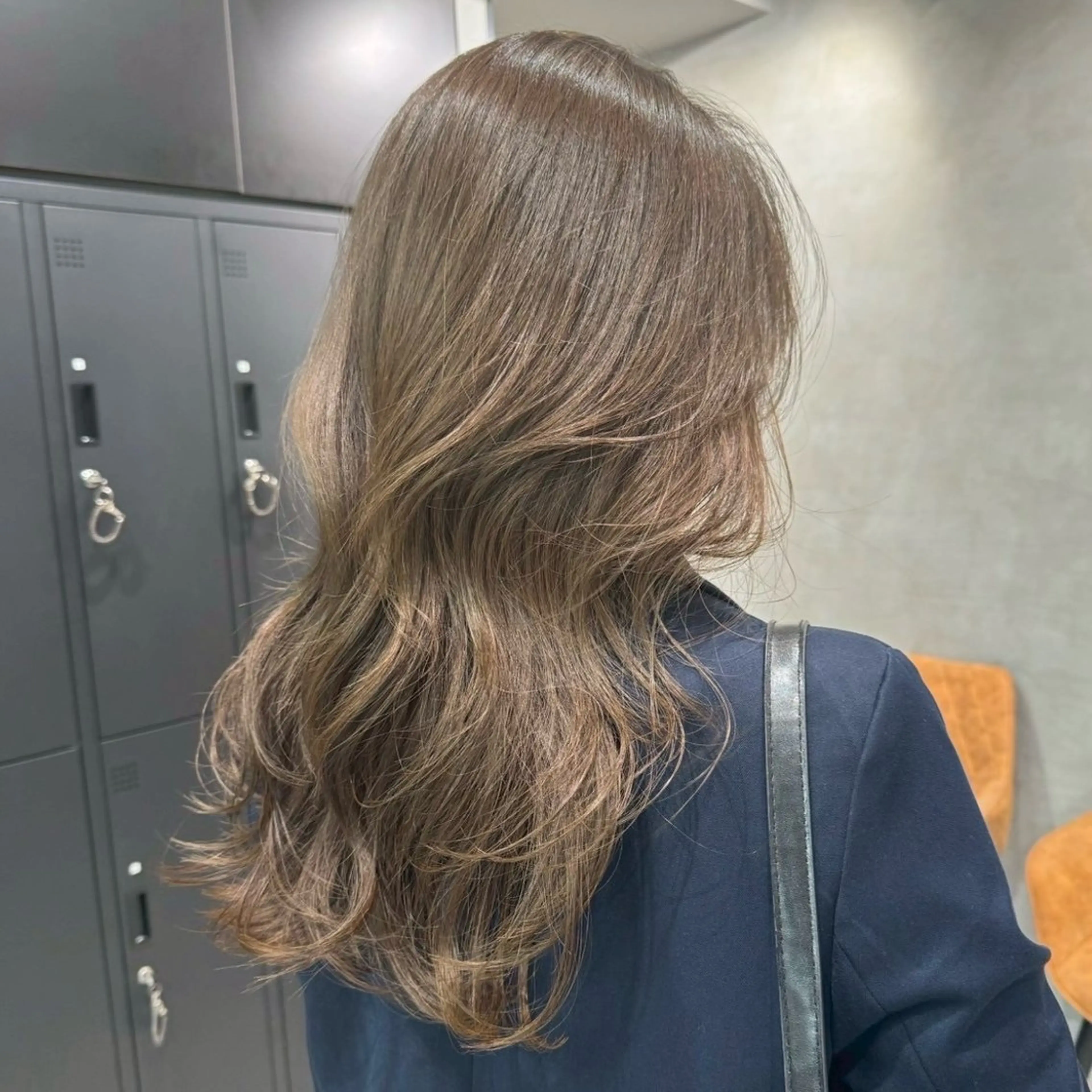 ロング カラー 透明感カラー🫧 ベージュ✴︎meiのヘアスタイル