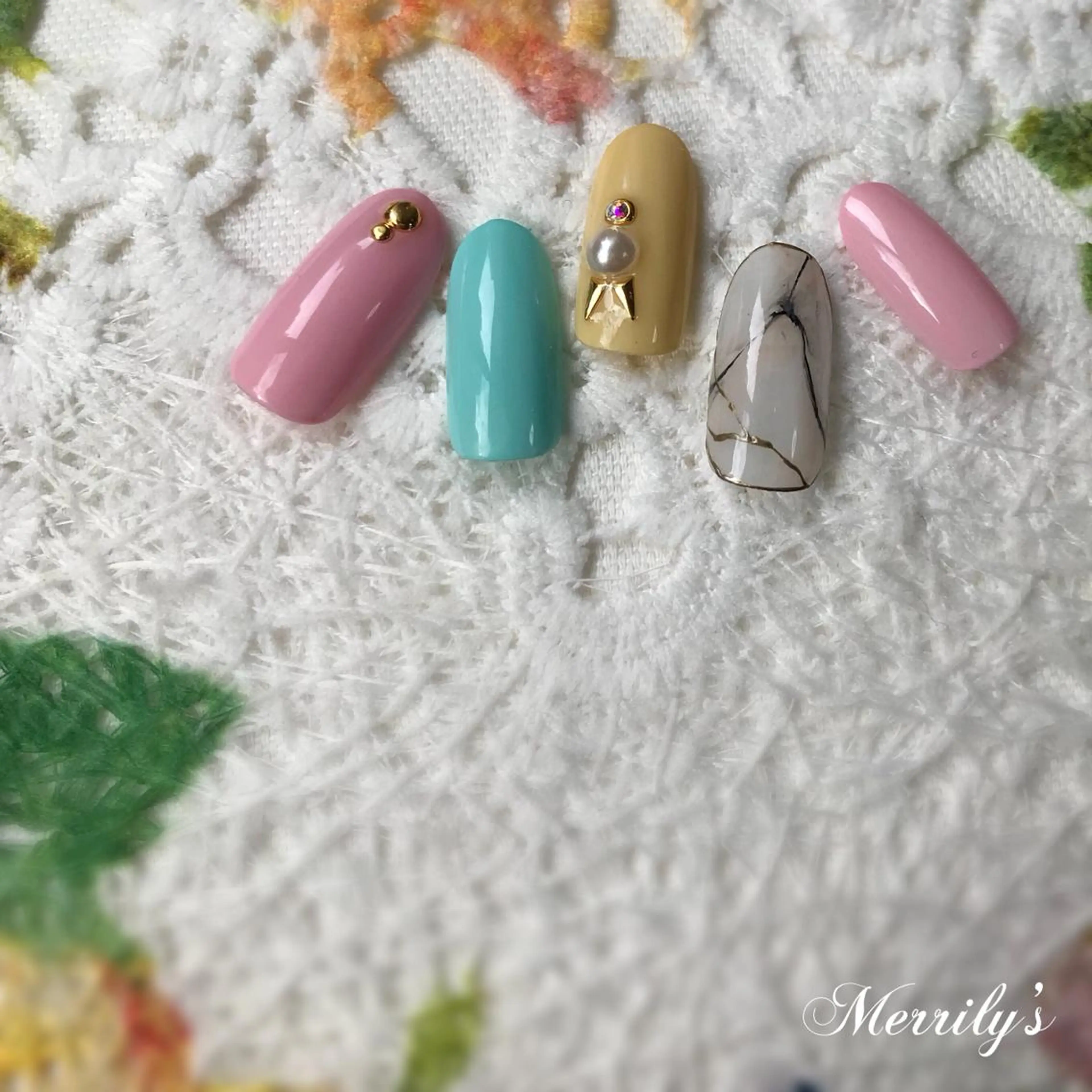 ネイル Merrily's所属・Merrily's Hagi Minaのネイルデザイン