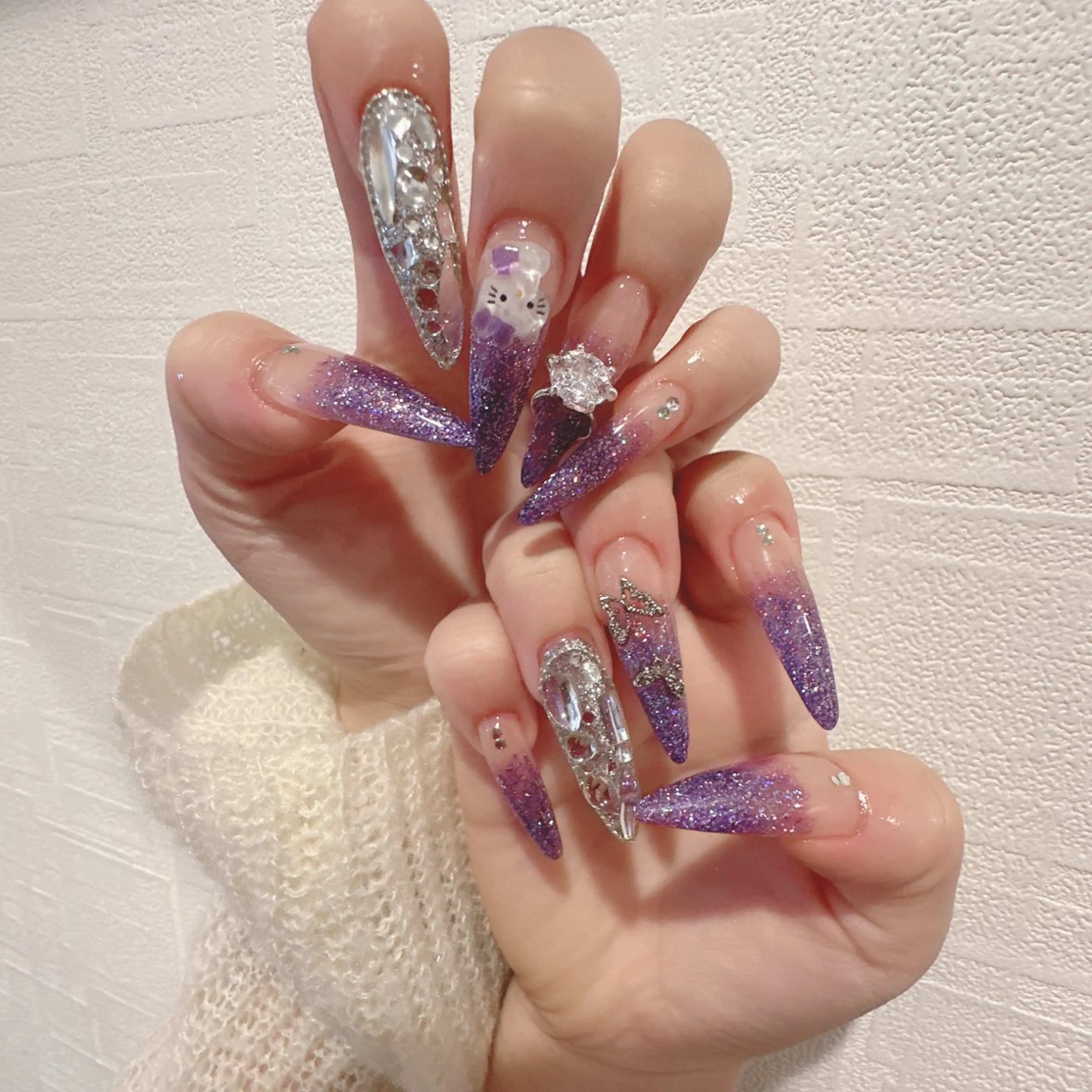 ネイル ハンドネイル スカルプ専門鈴木 里奈のネイルデザイン