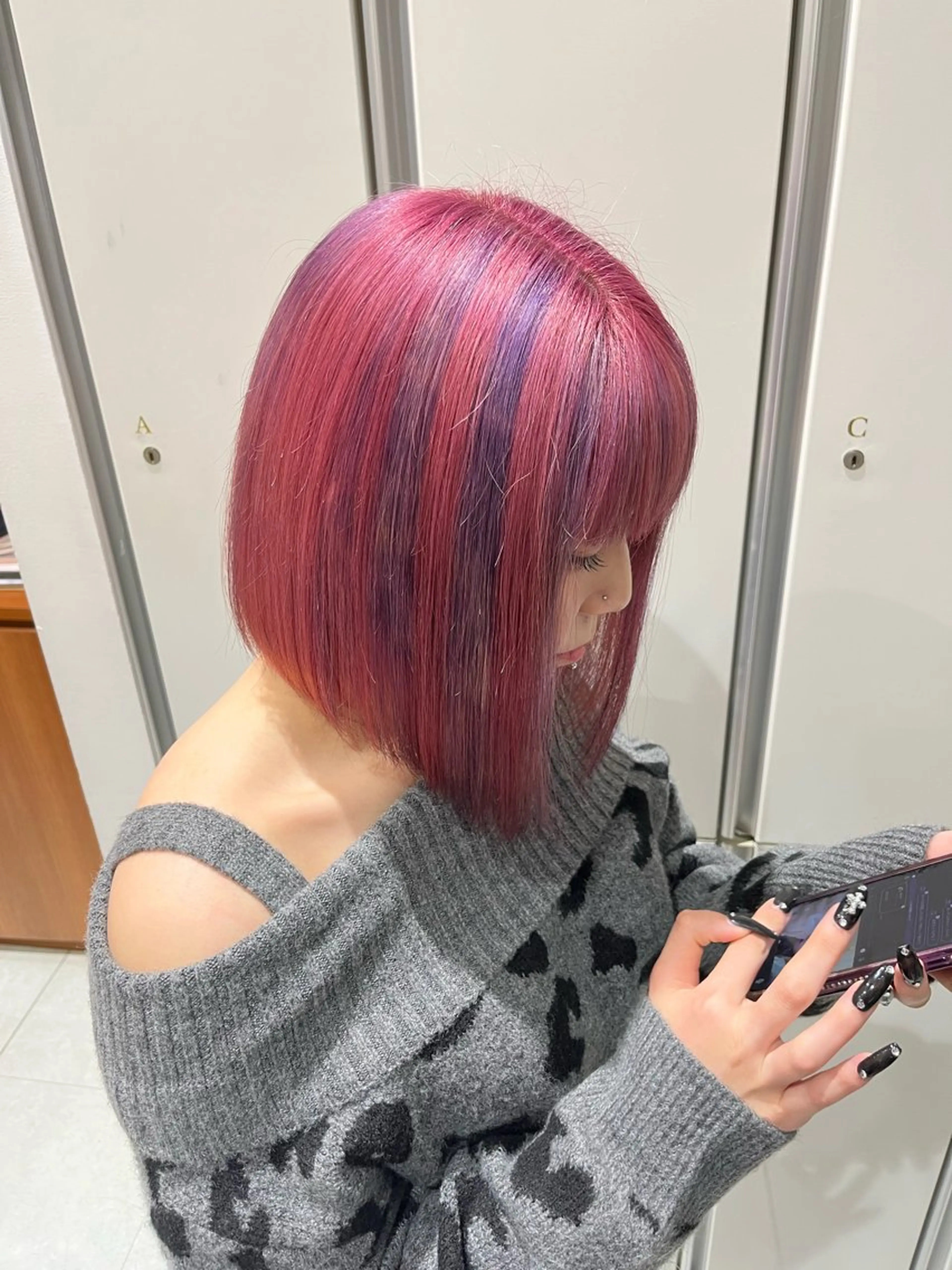 ミディアム カラー ハイライトカラー ハイトーンカラー ハイライト ヘアカラー 神田 開飛のヘアスタイル