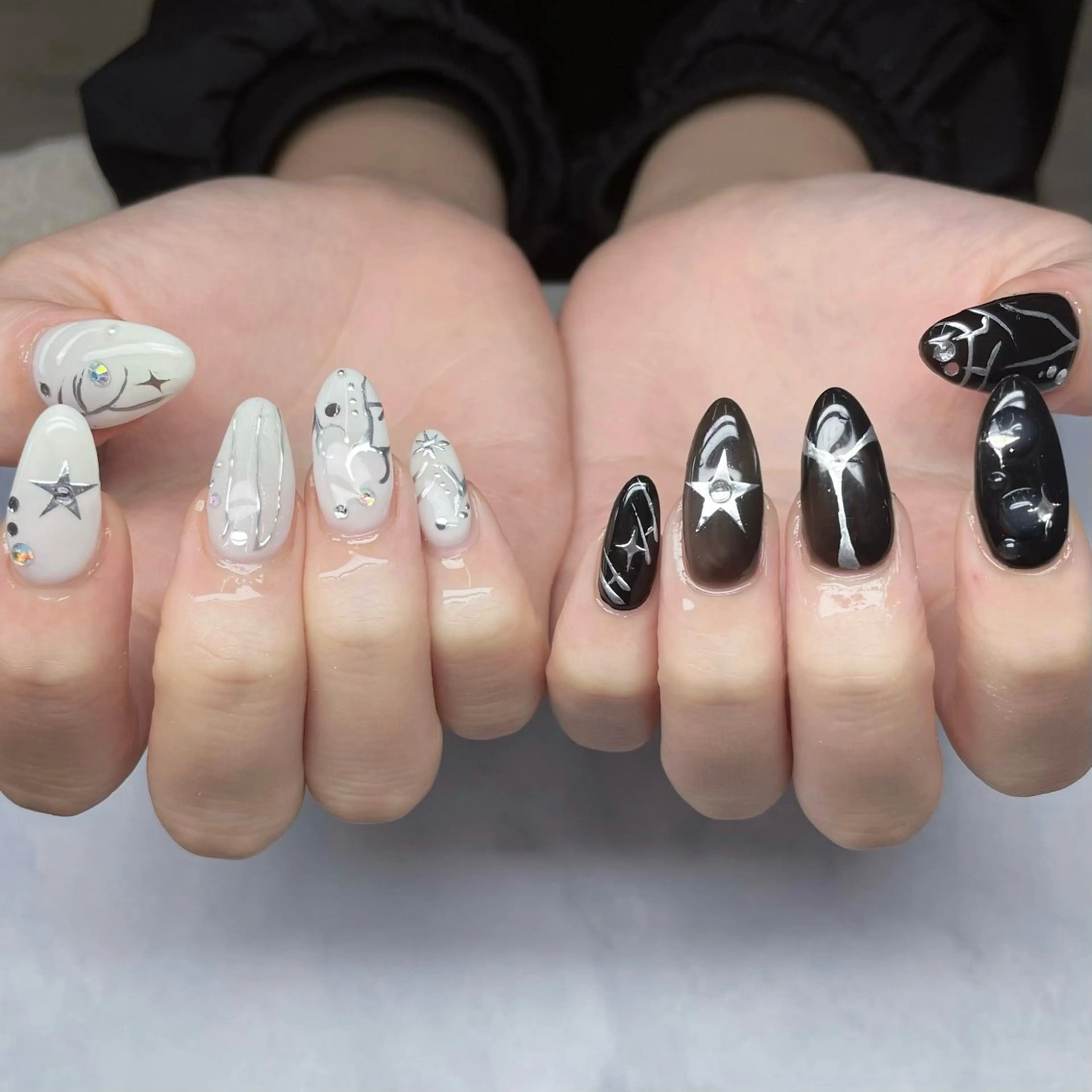 ネイル ハンドネイル Rieko EMINAL恵比寿のネイルデザイン