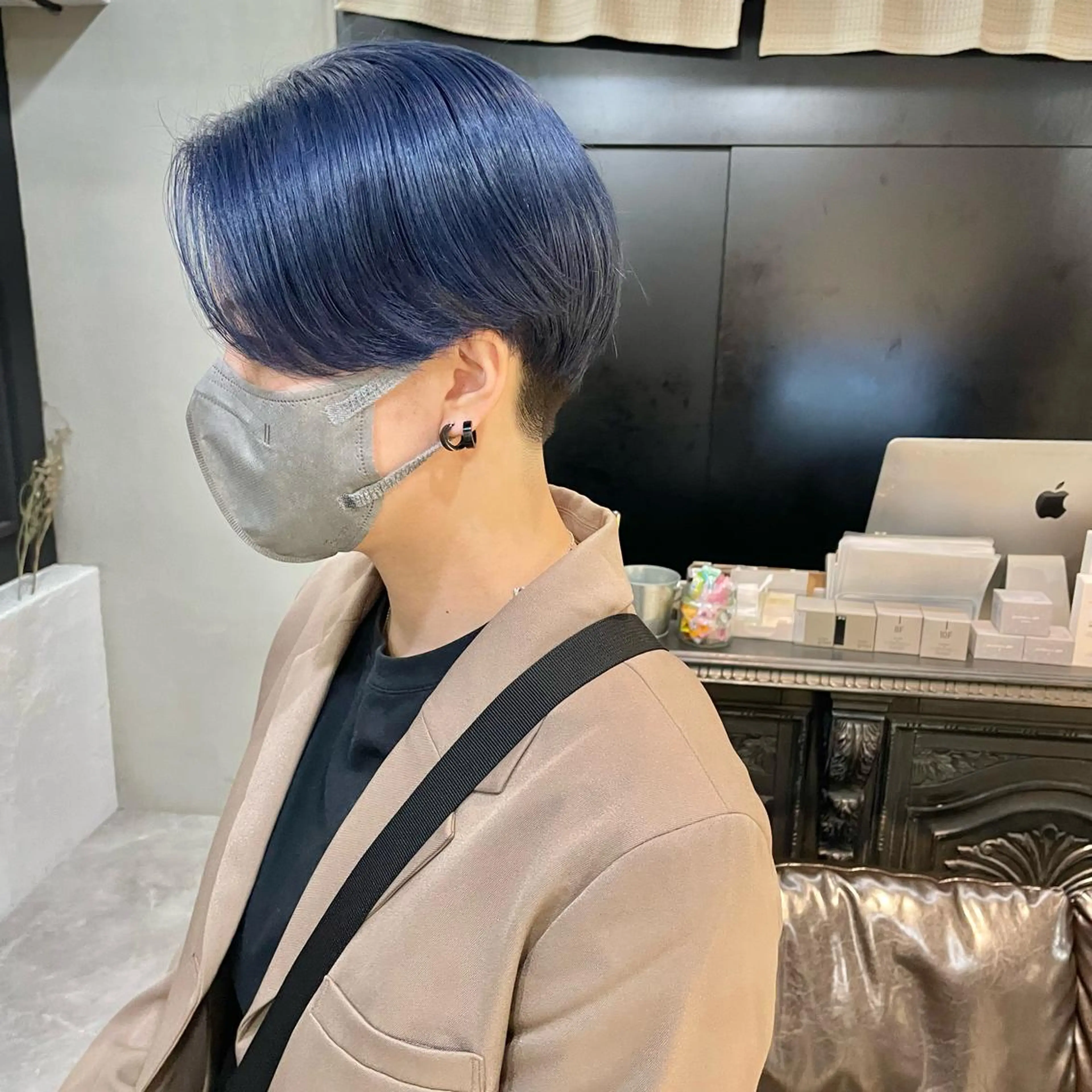 ショート カラー ブルーカラー カット ヘアカラー トリートメント ショート・ボブ ・ウルフ✂︎IMAIのヘアスタイル