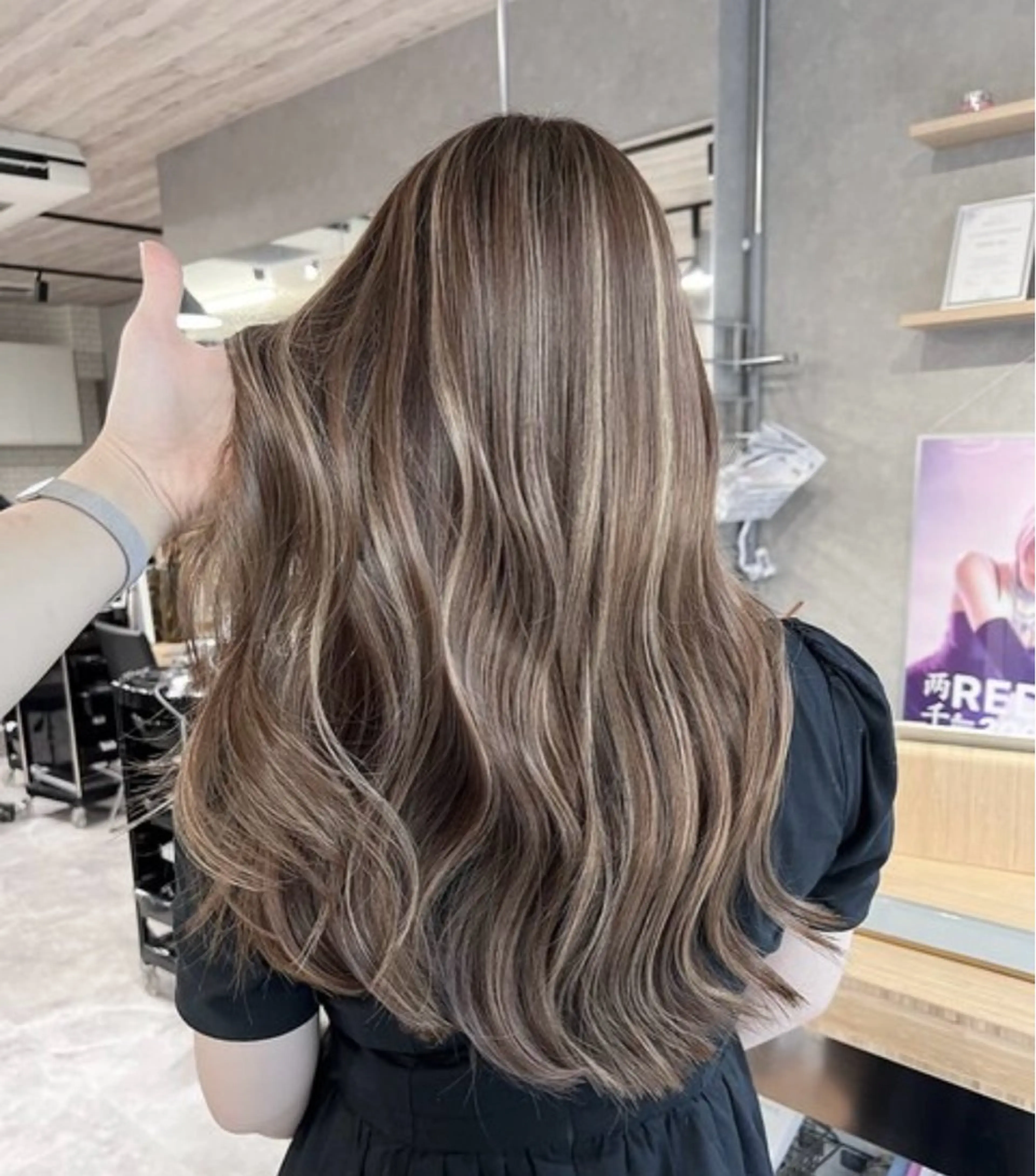 ロング REDEAL所属・REDEAL/あんな 白髪ぼかし/大宮のヘアスタイル
