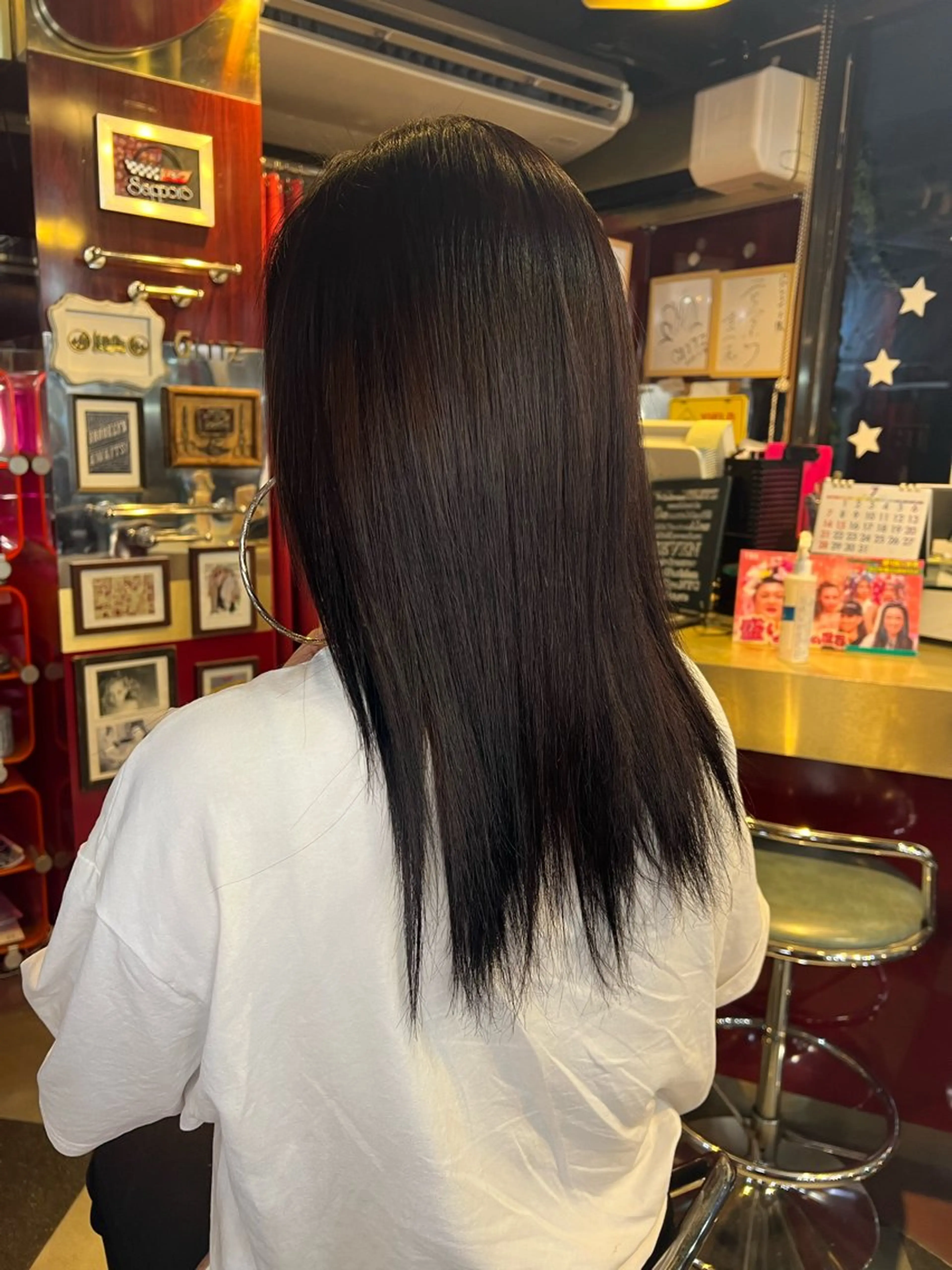 ミディアム カラー ヘアカラー ⚡GLITZ⚡️平林 侑馬　特殊/カットのヘアスタイル