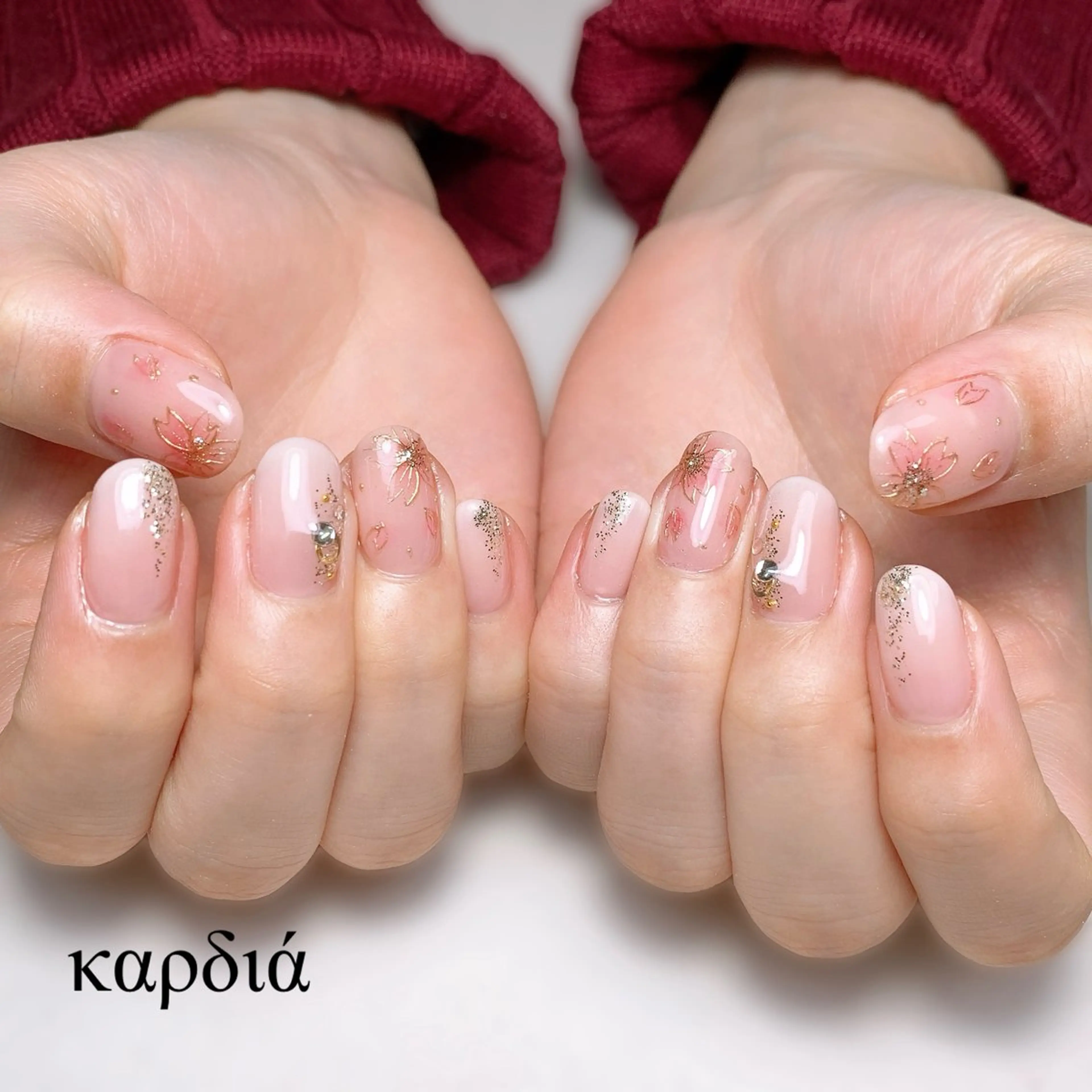 ネイル ハンドネイル καρδιά -ｶﾙﾃﾞｨｱ-のネイルデザイン