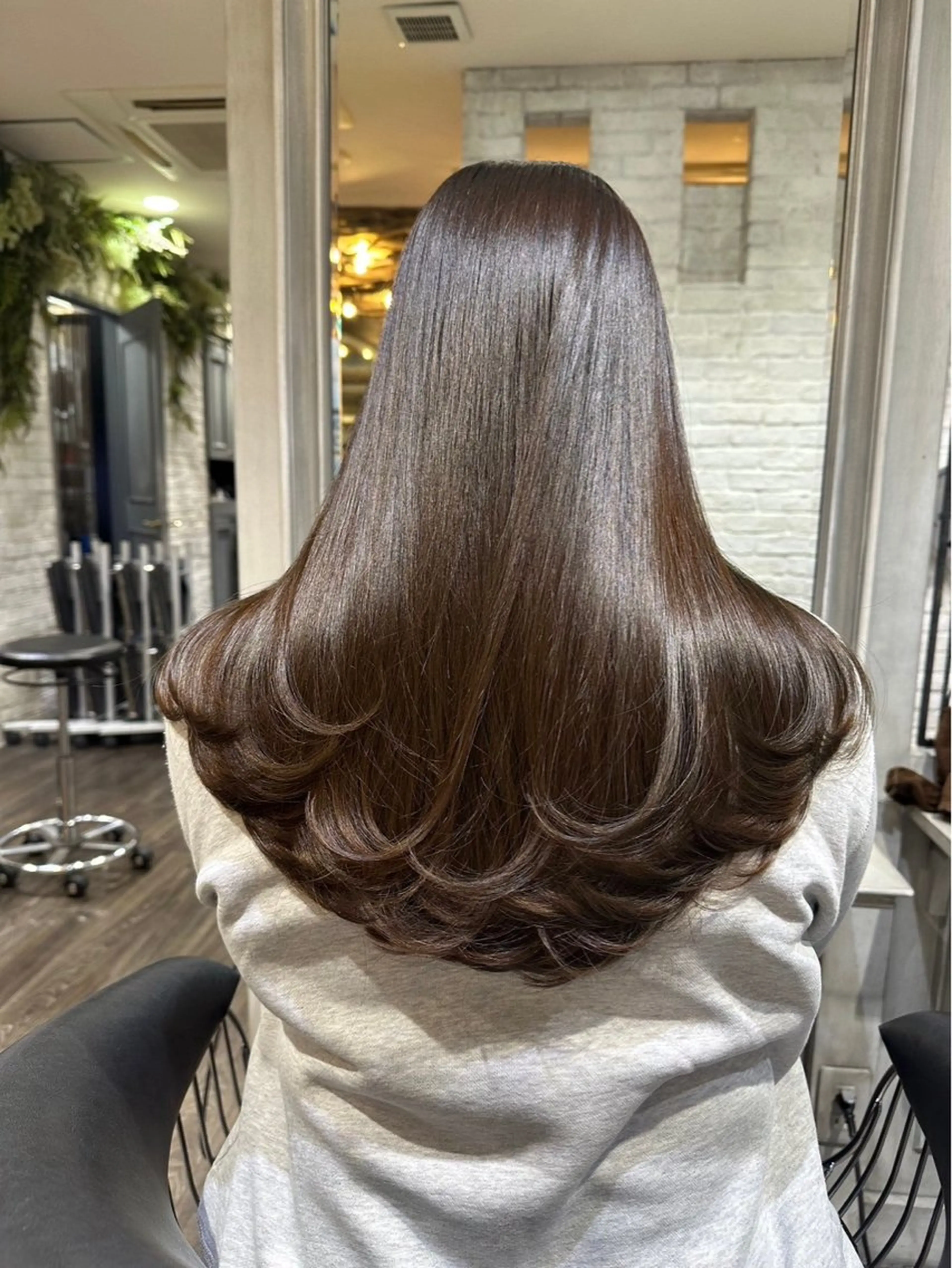 ロング issa academyのヘアスタイル