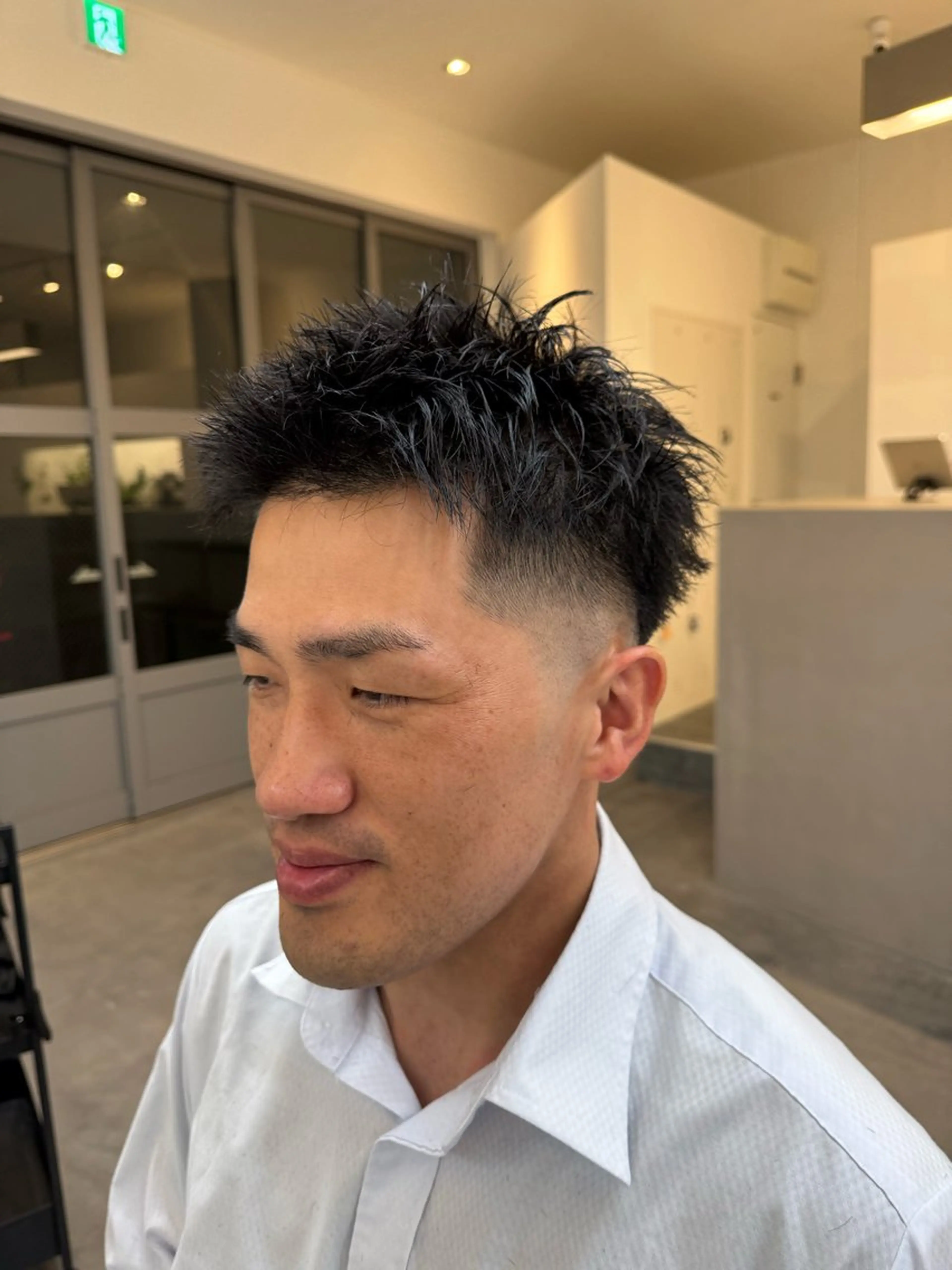 ショート ボブ 韓国風ヘア ショートヘア ウルフカット カット 古賀 雄大のヘアスタイル