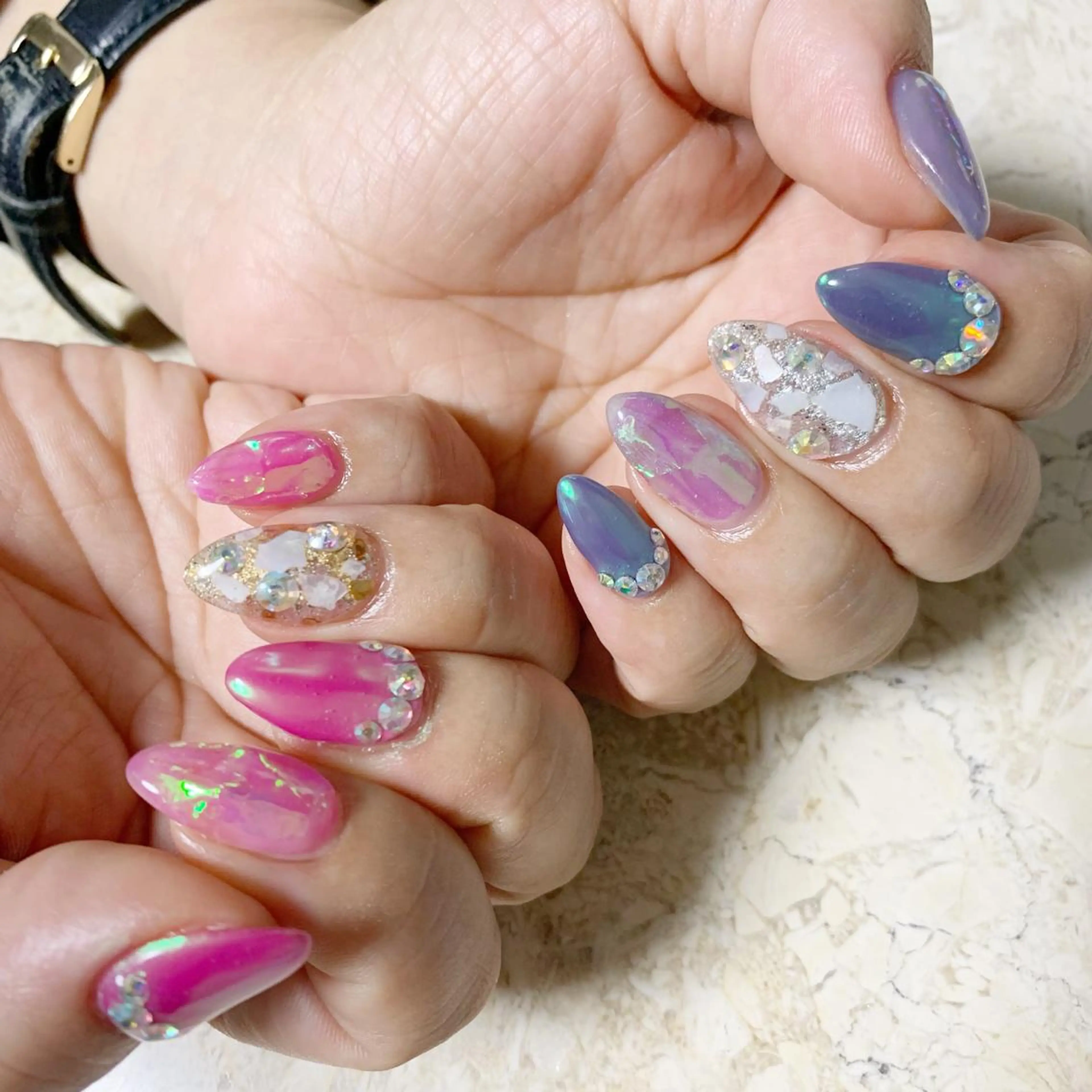 ネイル オーロラネイル ジェルネイル ハート 氷ネイル・うるうるネイル マグネットネイル ハンドネイル フットネイル nail salon mieux(ミュー)のネイルデザイン