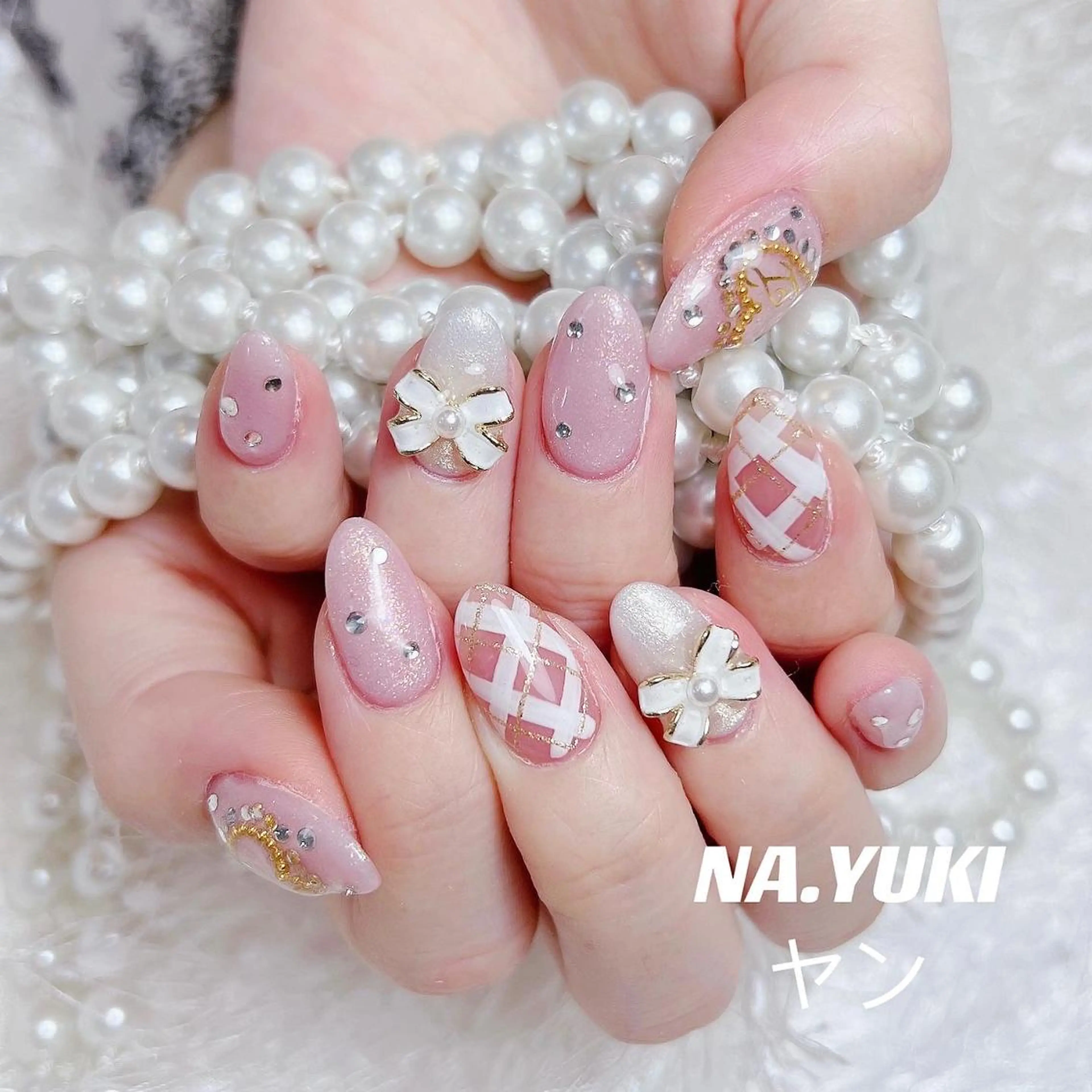 ネイル ハンドネイル ハンドケア ナユキNA.YUKI 池袋店のネイルデザイン