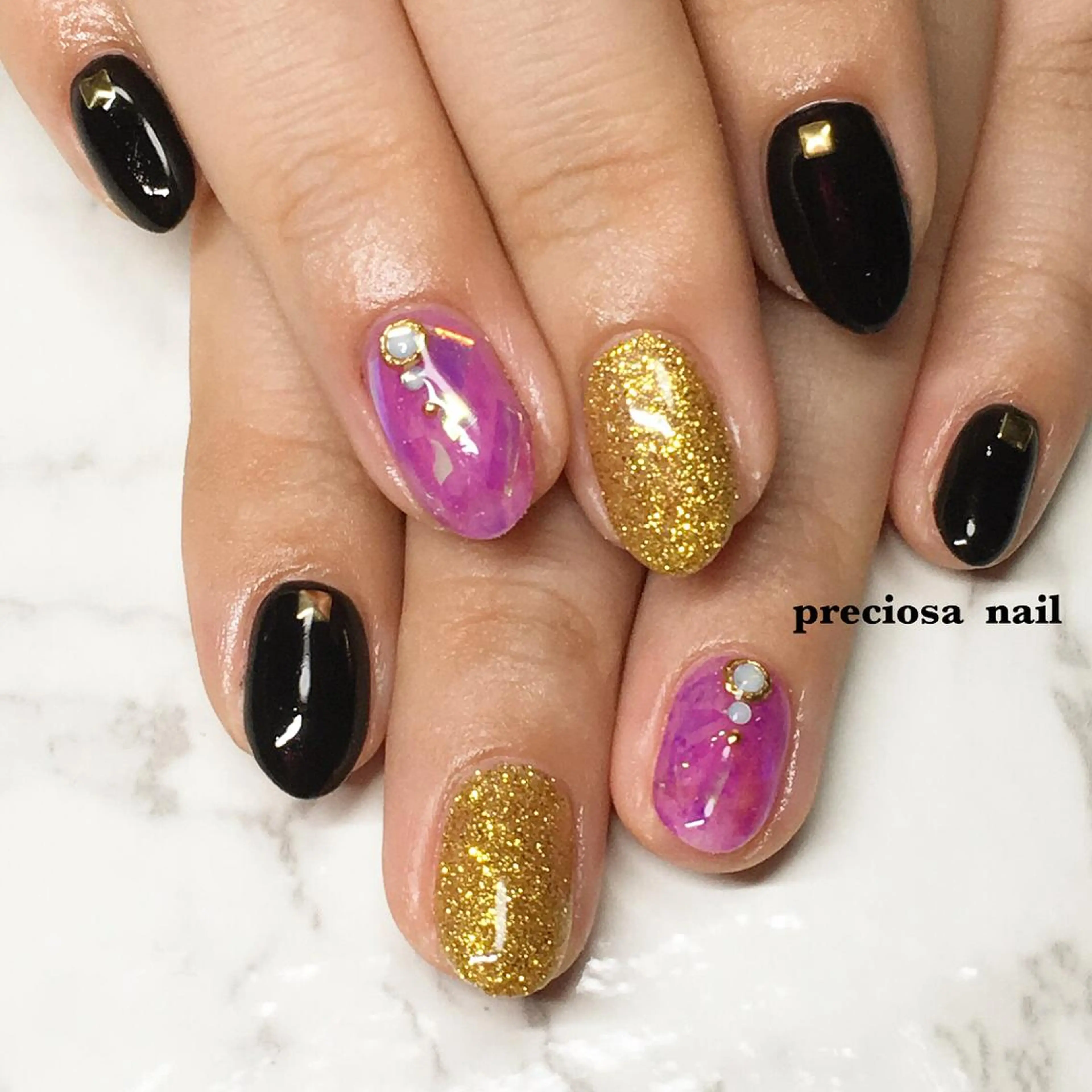 ネイル アートネイル preciosa.nail所属・久場 晴美のネイルデザイン