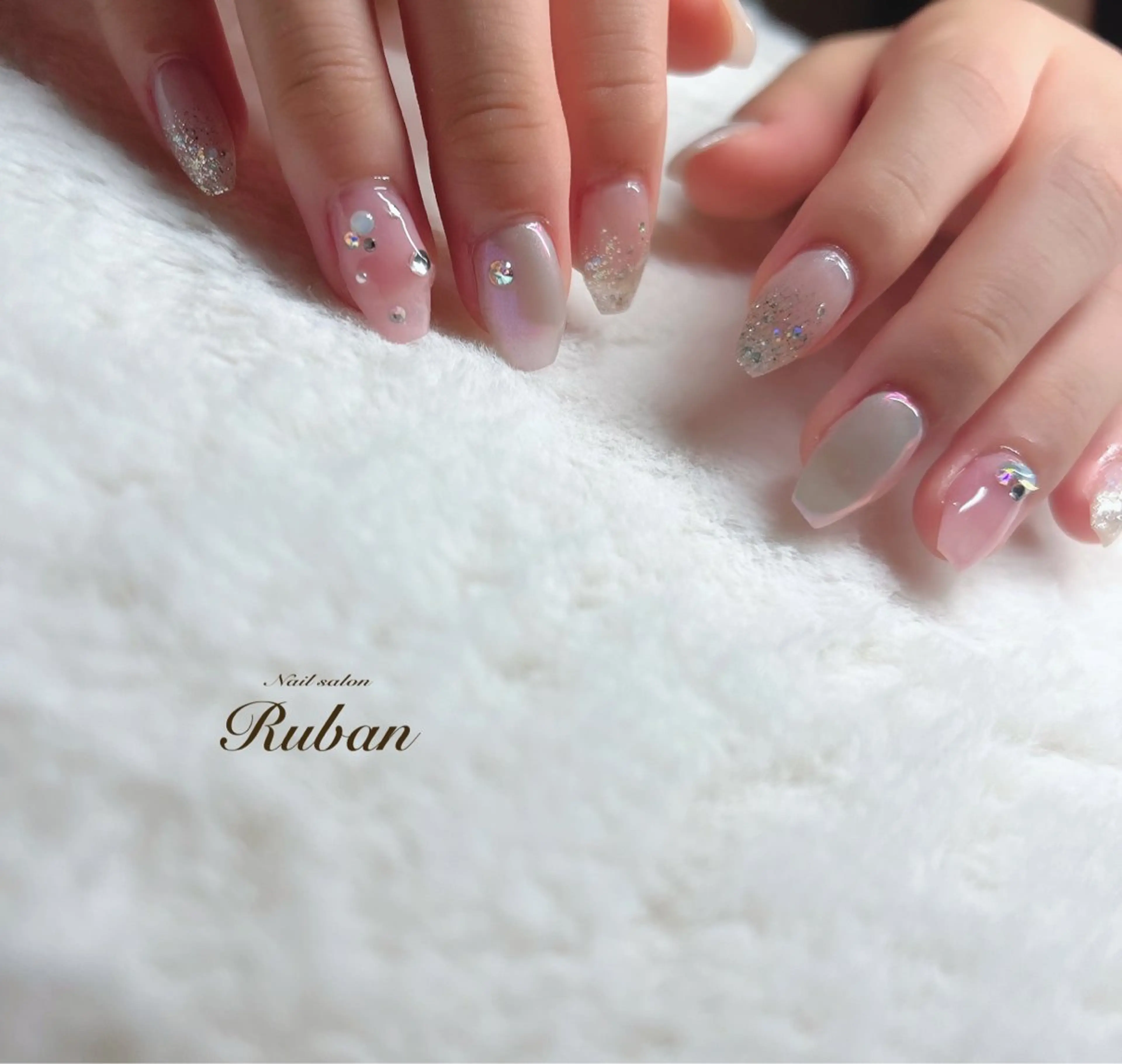ネイル アートネイル オーロラネイル グラデーション 持ち込み ピンク Nail salon Ruban所属・Nail salon Rubanのネイルデザイン