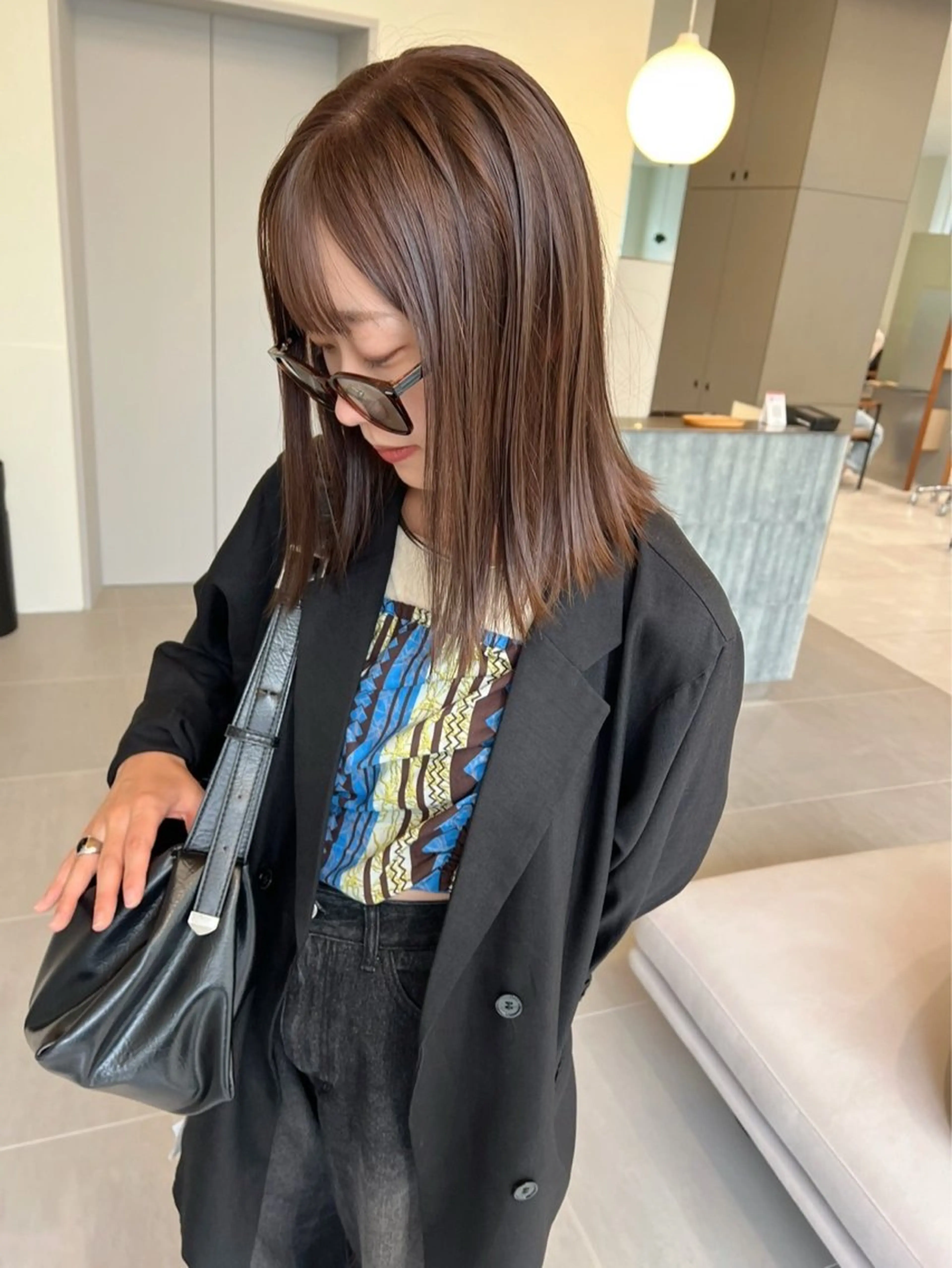 セミロング LOREN＋透明感 オリーブhirokoのヘアスタイル