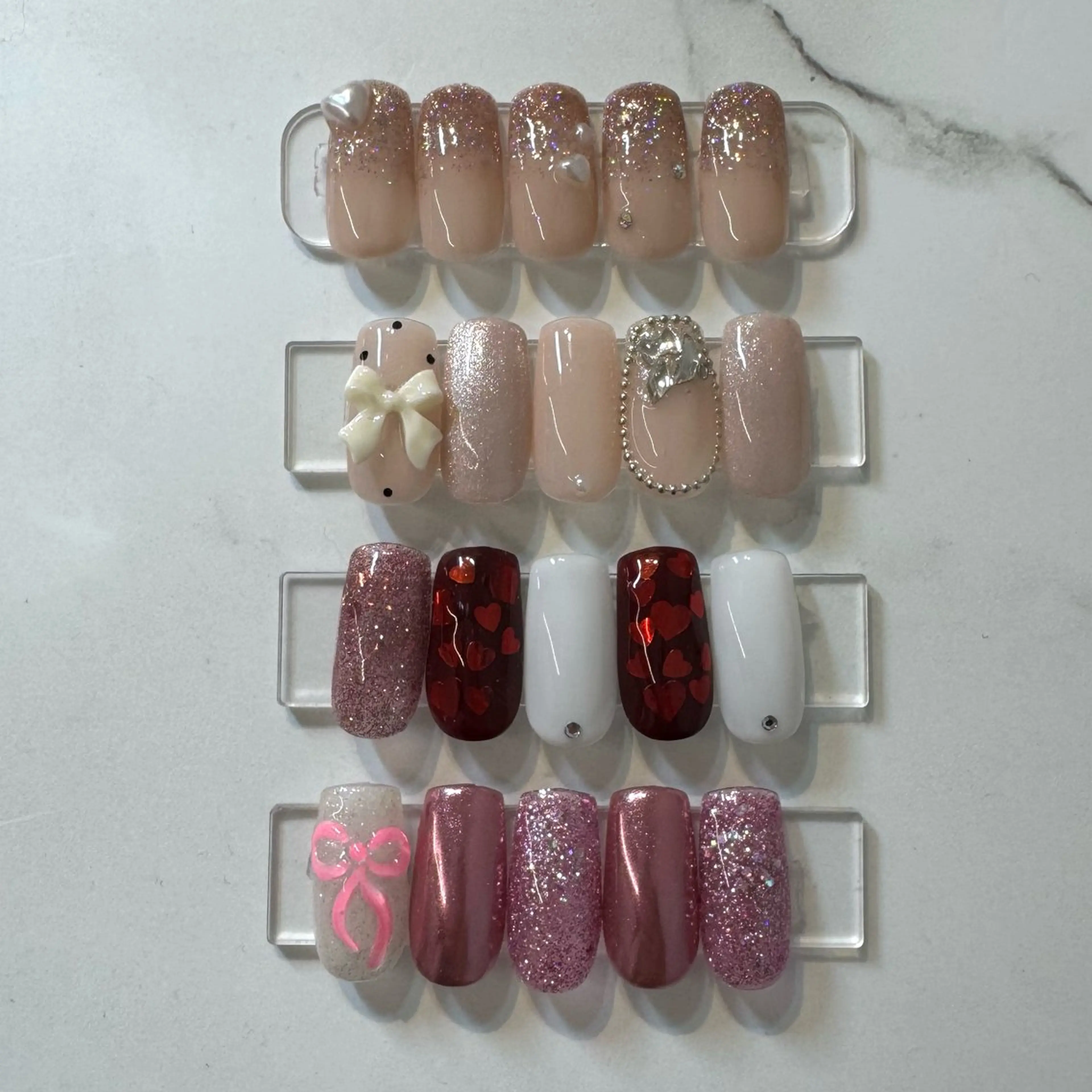 ネイル ハンドネイル ハンドケア Chizuru ☾ ໋のネイルデザイン