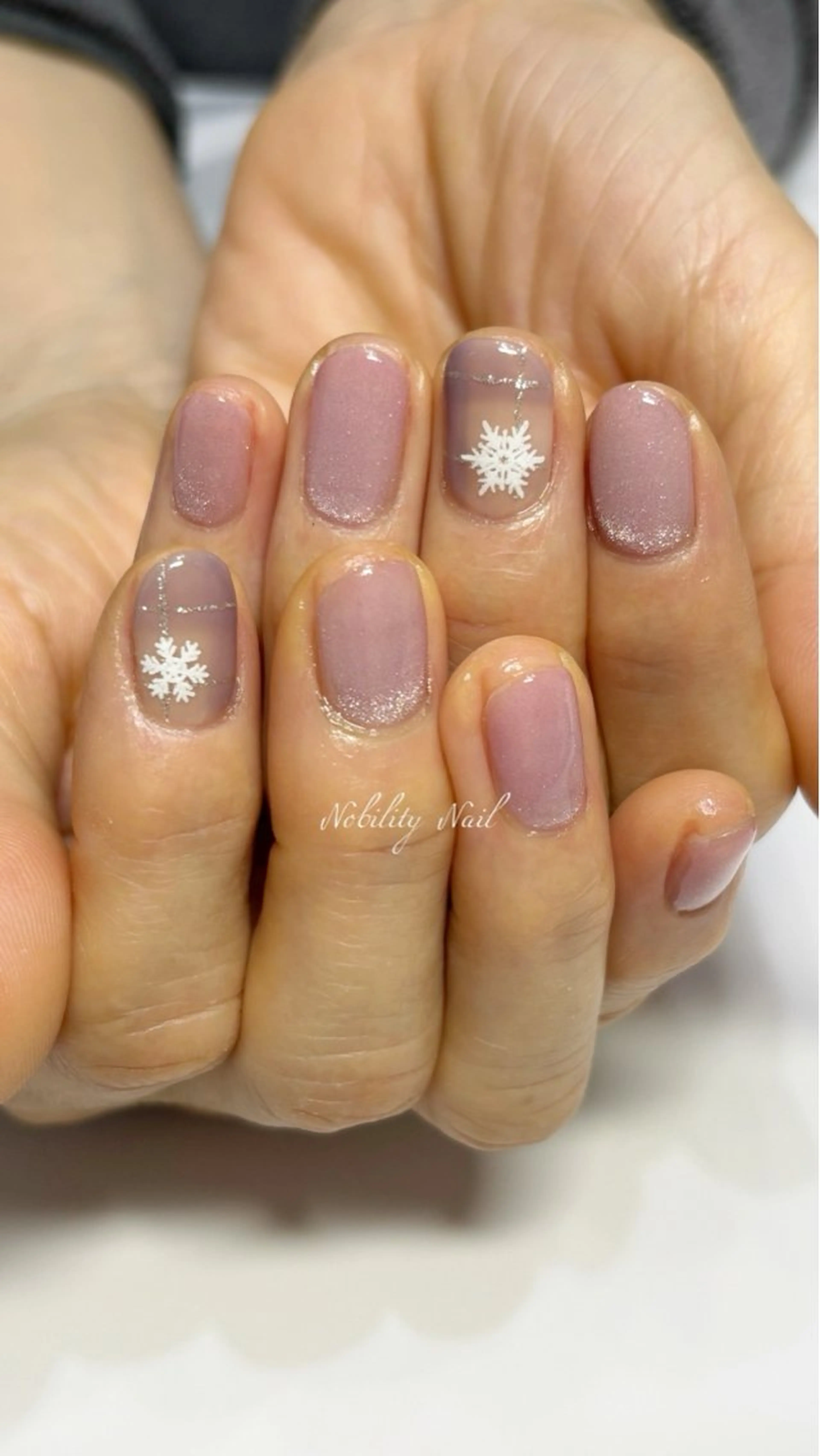 ネイル ジェルネイル マグネットネイル ピンク ネイルサロンNobilityNail所属・風口 麻由子のネイルデザイン