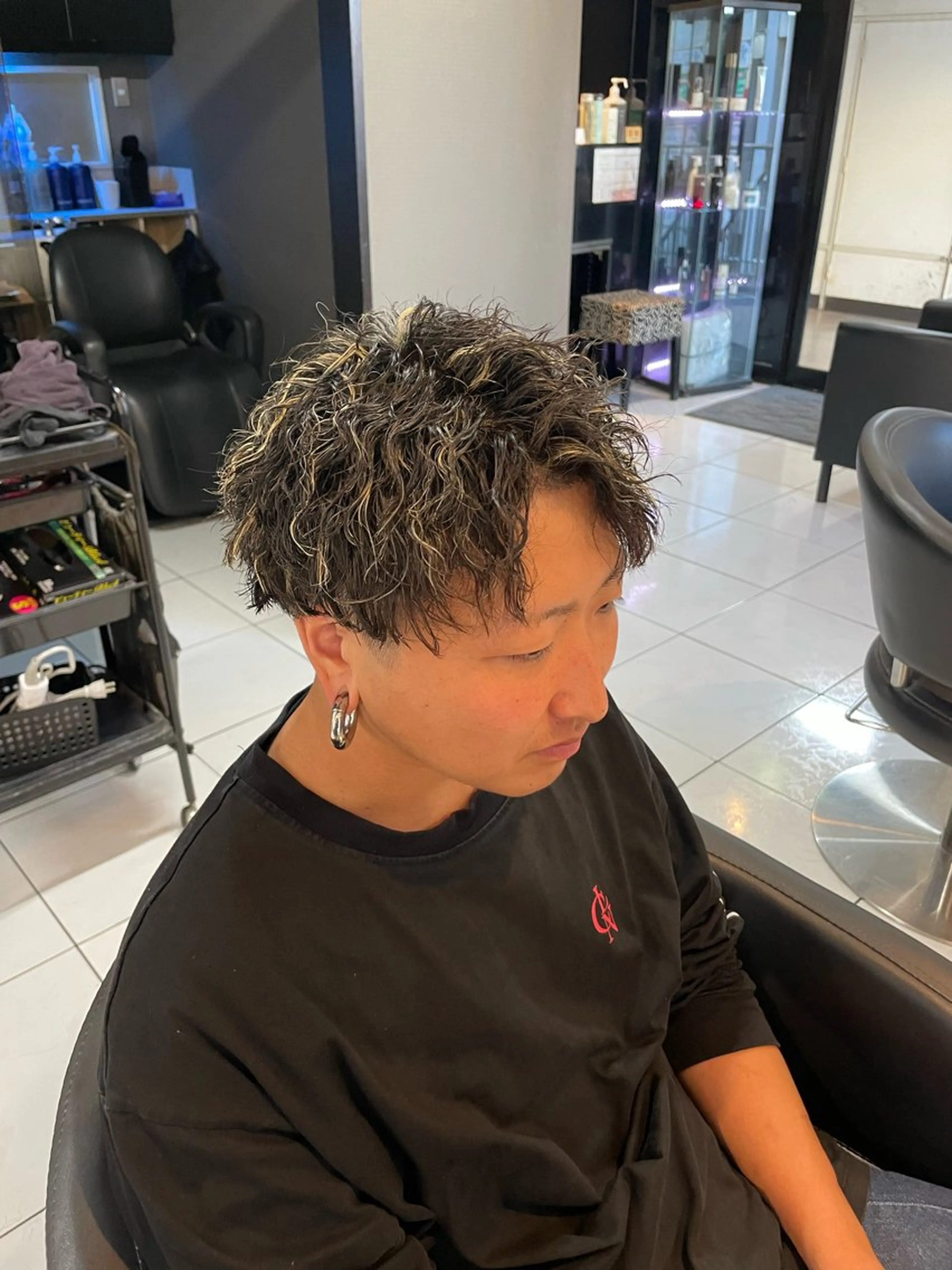 ショート カラー パーマ メンズ アップバング メンズメッシュ メンズパーマ ツイストスパイラルパーマ メッシュ カット ヘアカラー パーマ 🔥お値段以上🔥 メンズ特化たかひろのヘアスタイル