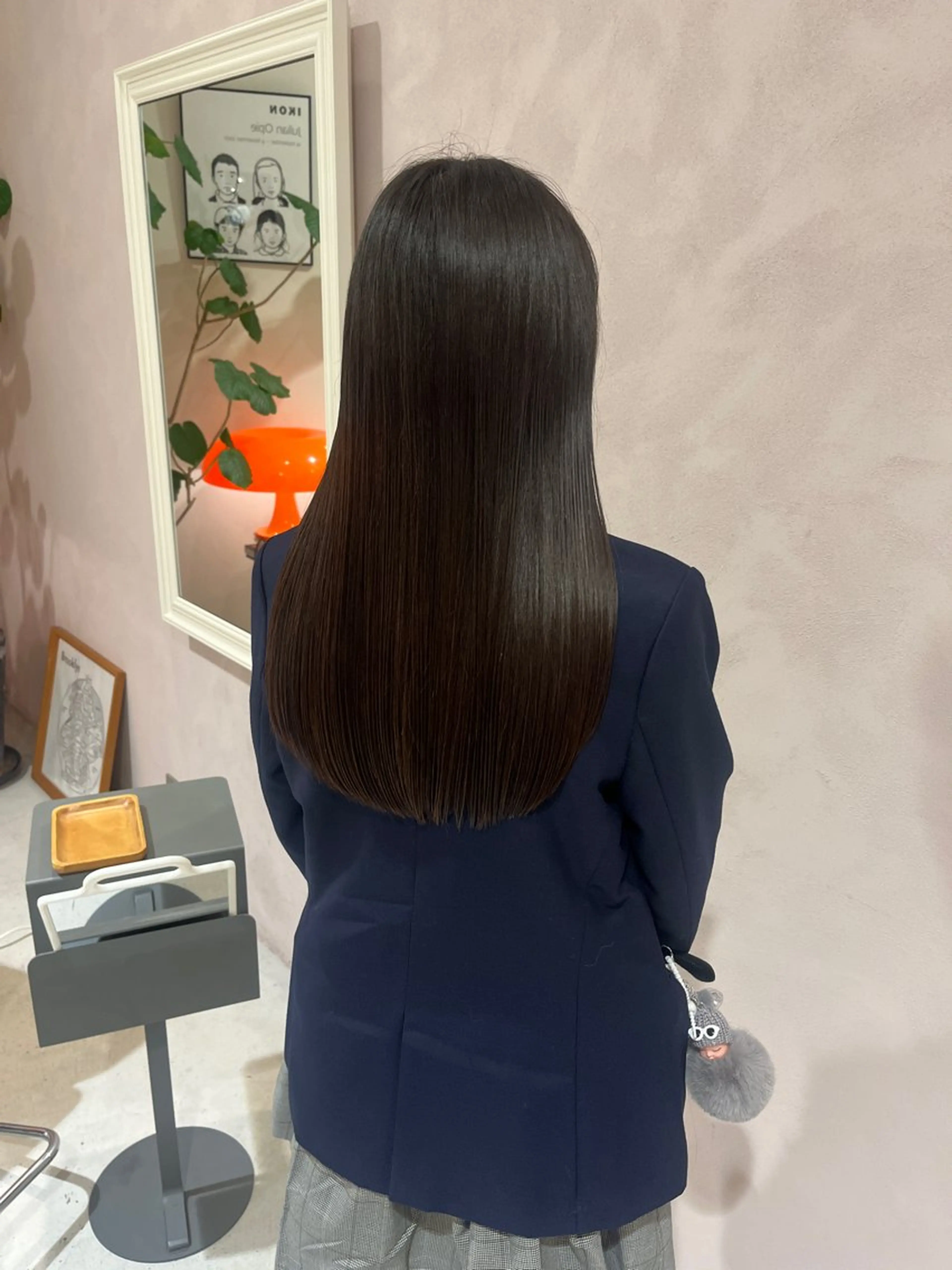 ロング 縮毛矯正 縮毛矯正・カラー🪮 下野成美のヘアスタイル