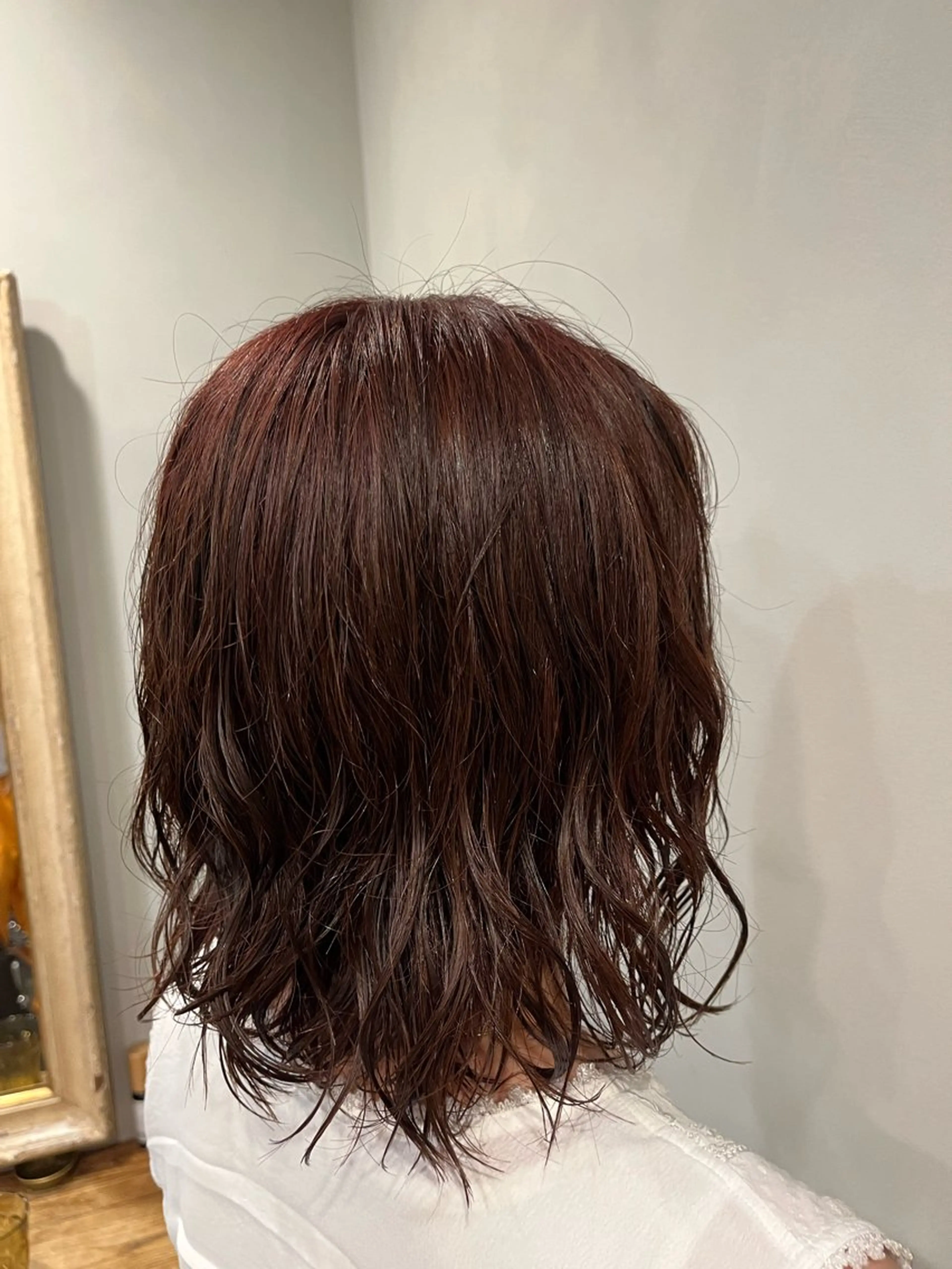 ミディアム カラー ミディアムパーマ ヘアカラー こんの かいのヘアスタイル