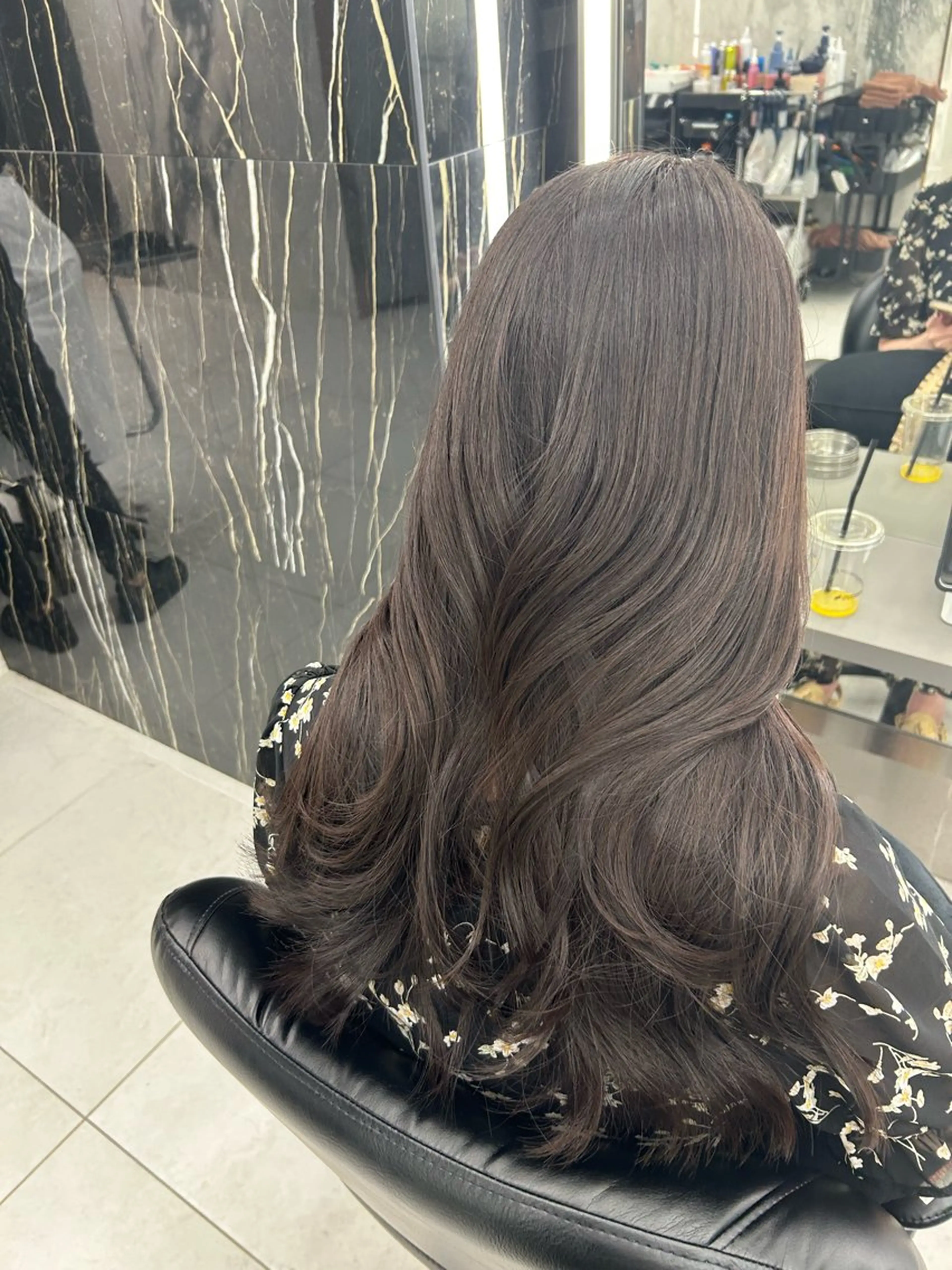 セミロング 韓国ヘア AYUMIのヘアスタイル