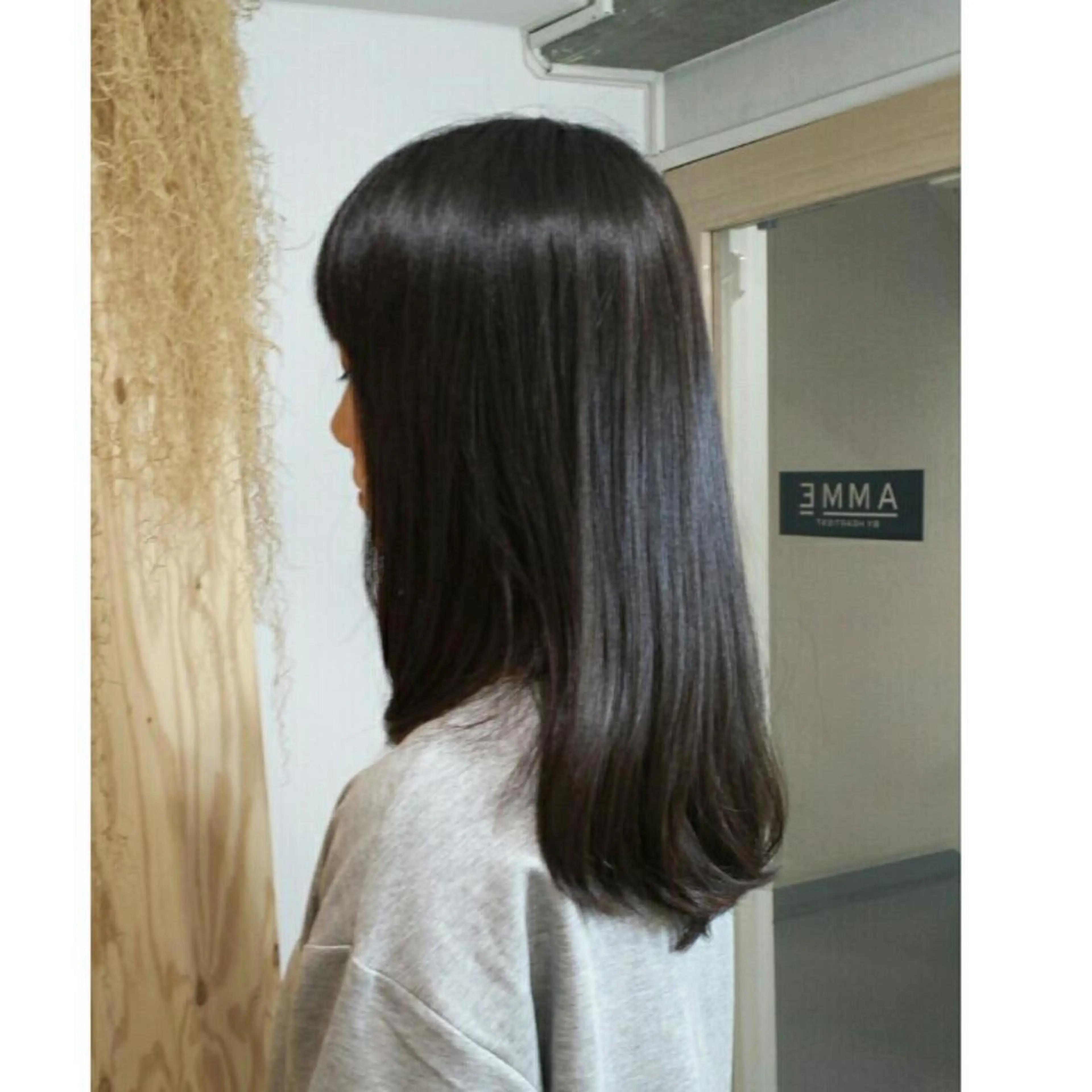 セミロング カラー アッシュ ダークアッシュ トリートメント 🔳髪質改善🔳 岡本陽のヘアスタイル