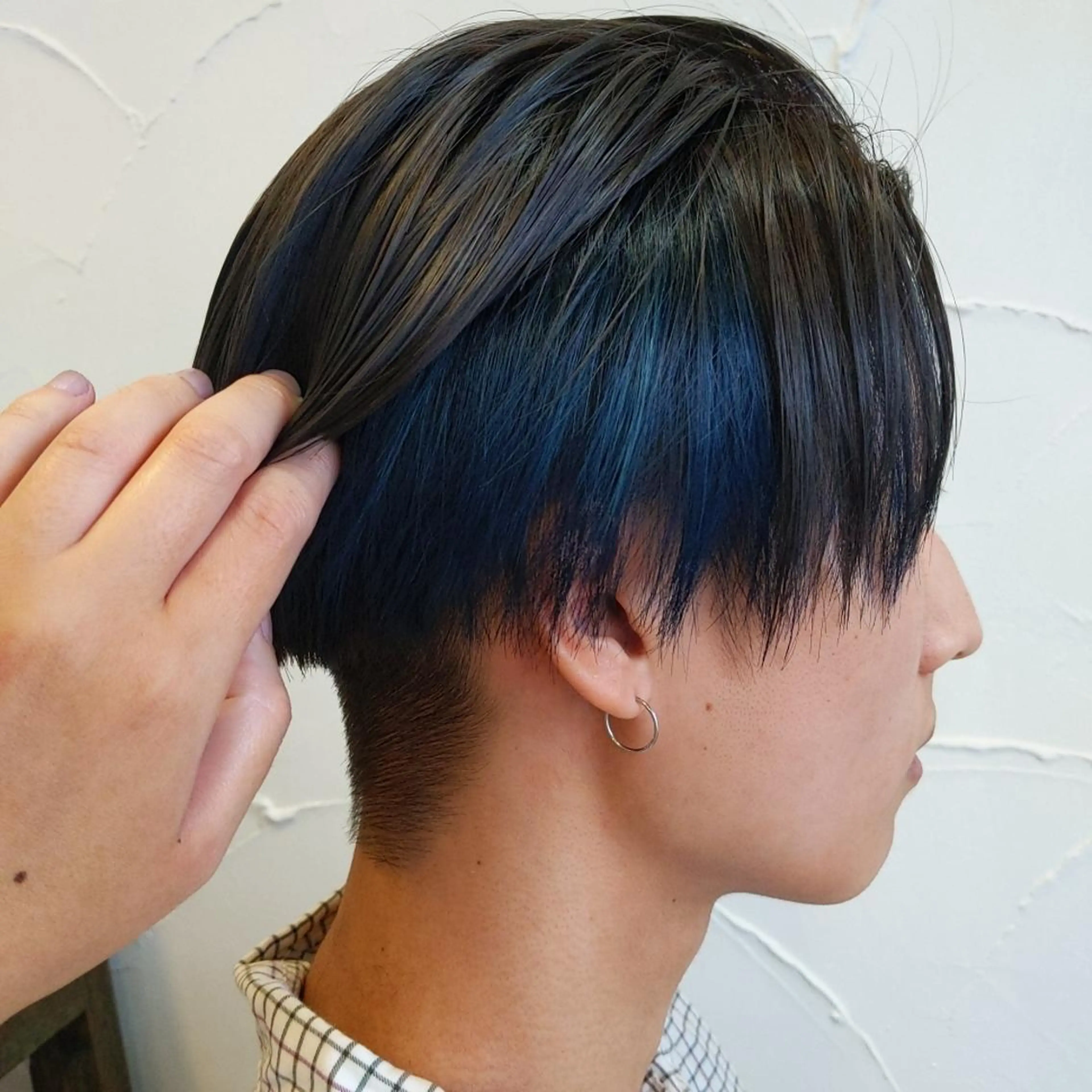 ショート メンズ カラー 髪質改善アンブリーチ 店長みやけななのヘアスタイル