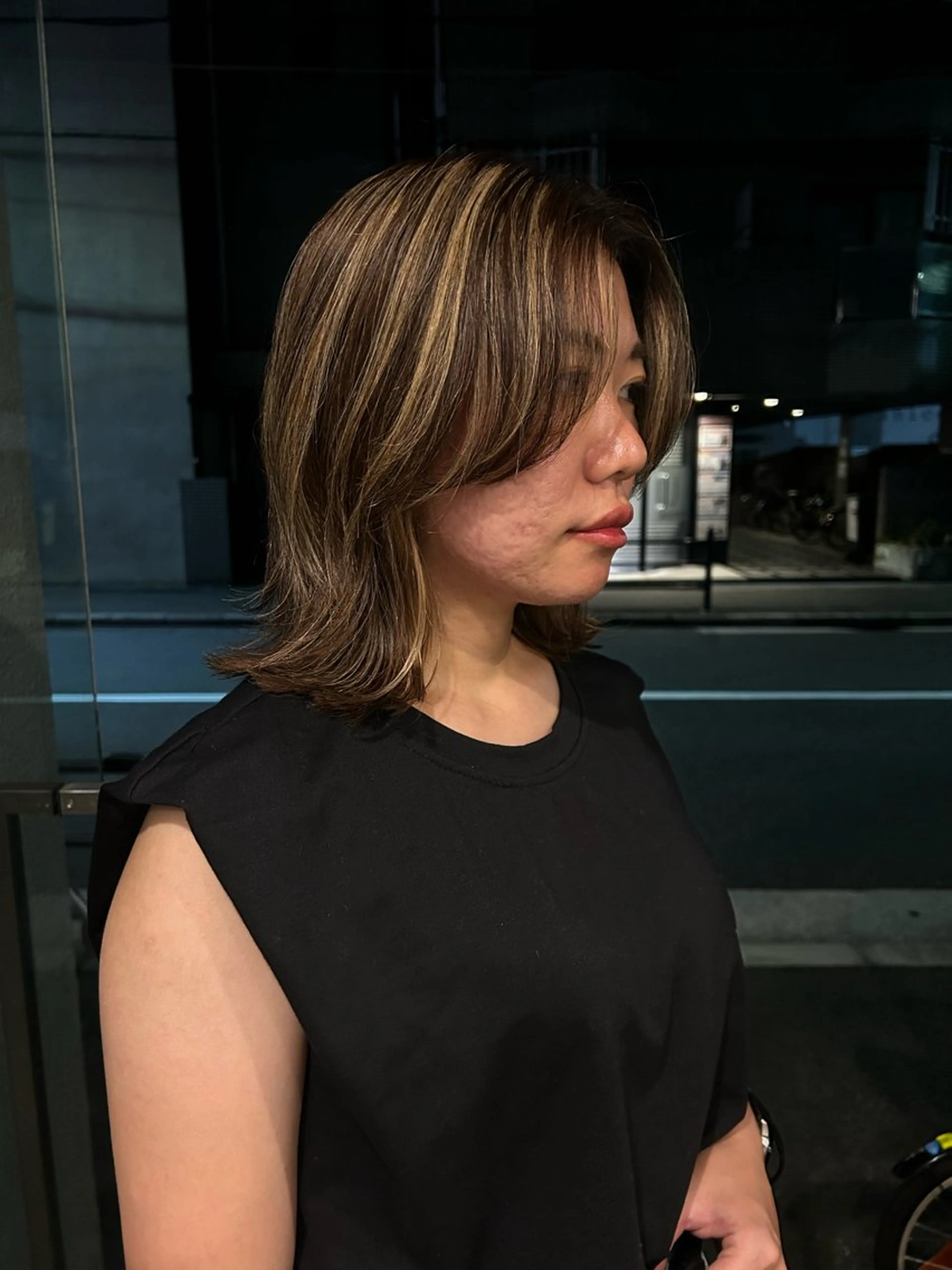 ミディアム レイヤーカット hen所属・心斎橋/レイヤー/ ブリーチ/モエのヘアスタイル