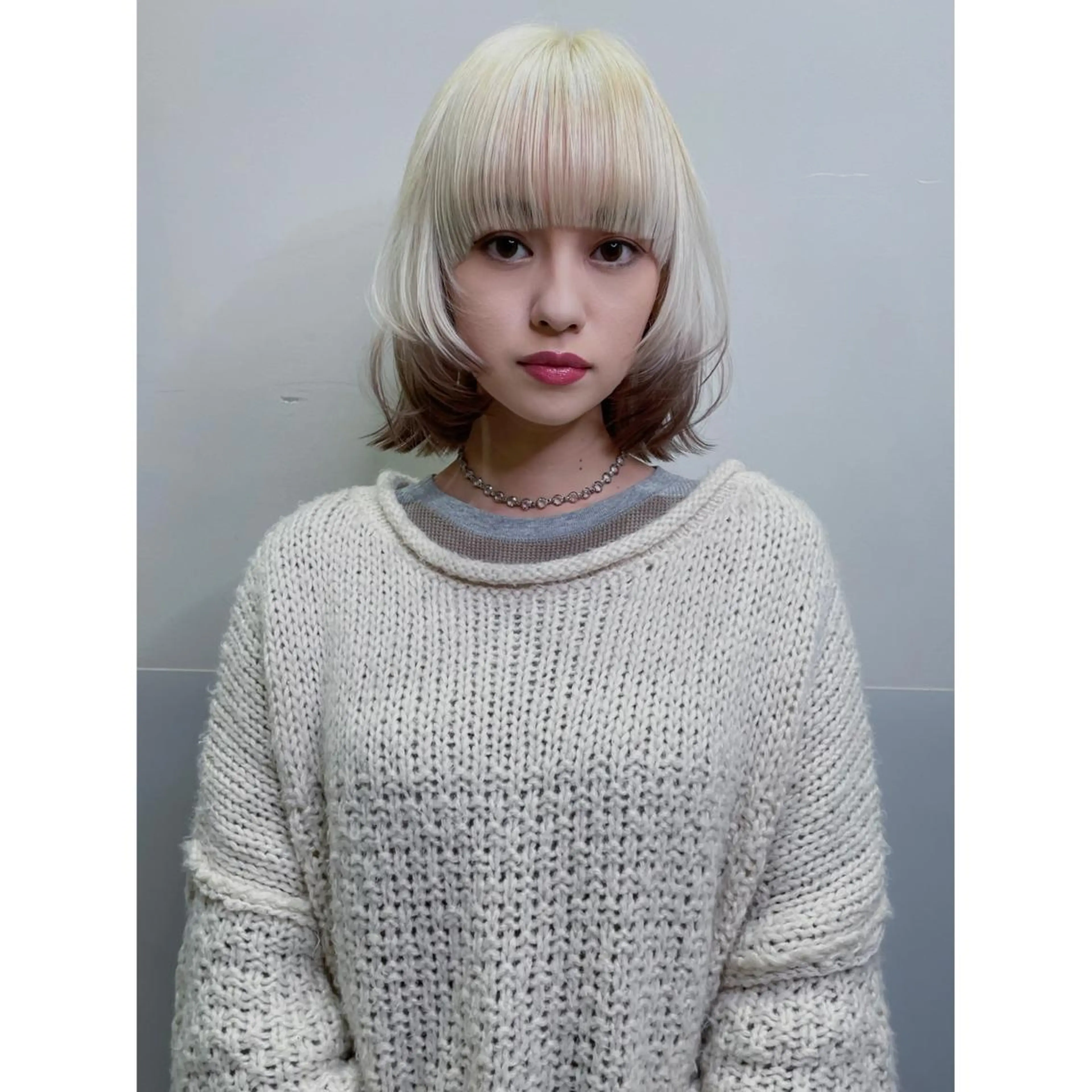 ミディアム カラー カット ヘアカラー トリートメント SALOWIN所属・ブリーチ🧹 ボブ✨レイヤーのヘアスタイル