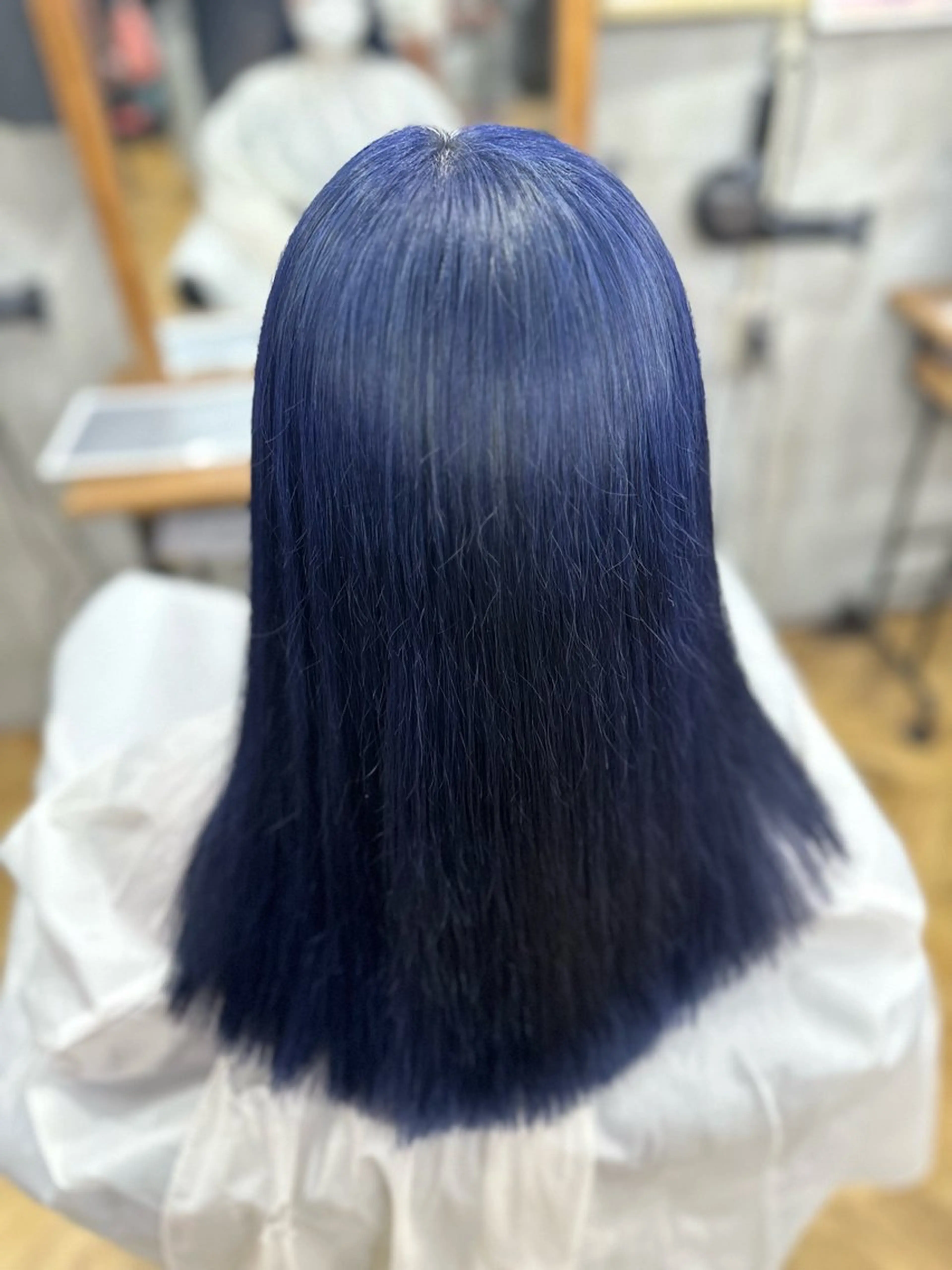 ロング カラー 徳永 綾華のヘアスタイル