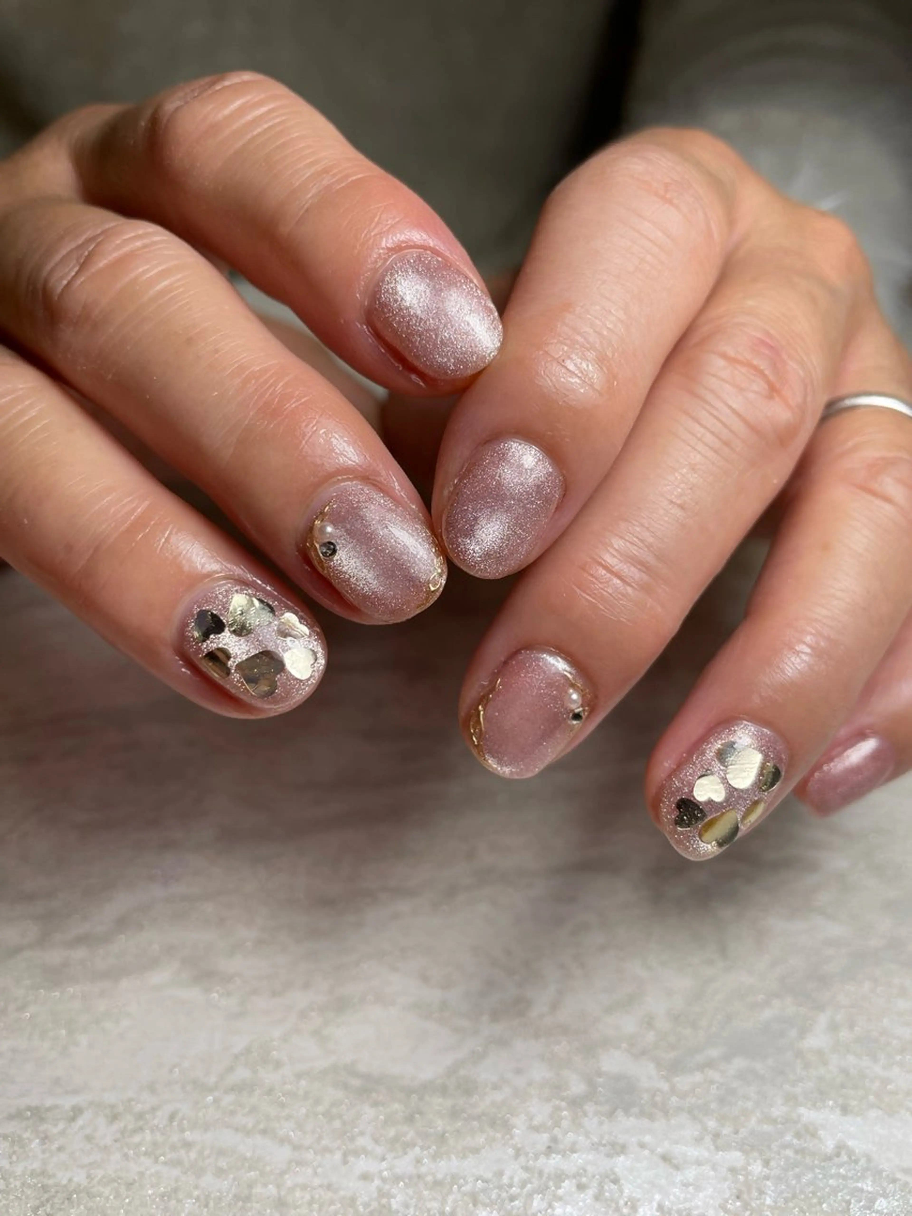 ネイル マグネットネイル バレンタイン ハンドネイル G's  nail所属・横浜本郷台駅 《G's nail》のネイルデザイン