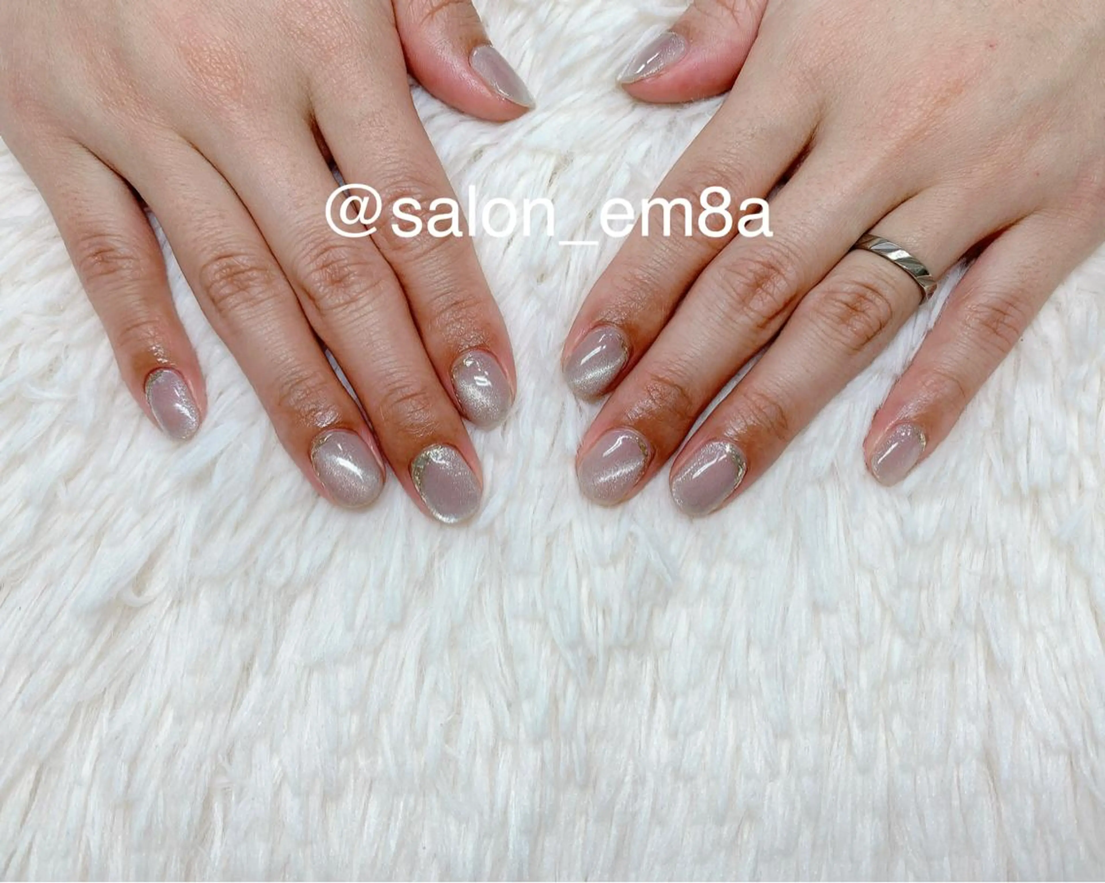 ネイル キラキラネイル マグネットネイル ミラーネイル 持ち込み salon EM&A emiのネイルデザイン