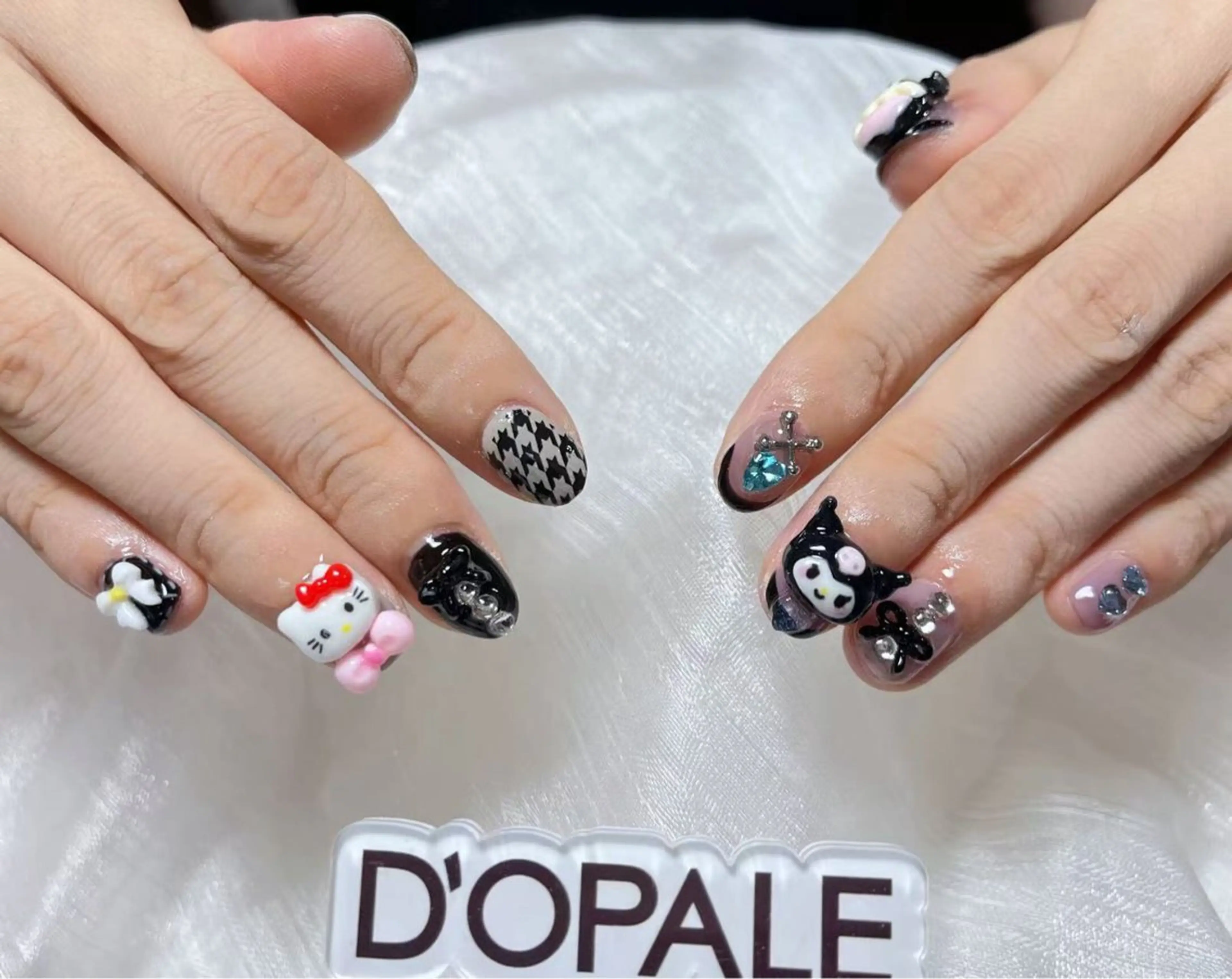 ネイル ハンドネイル D‘OPALEサロン所属・トパサロン 上野kkのネイルデザイン