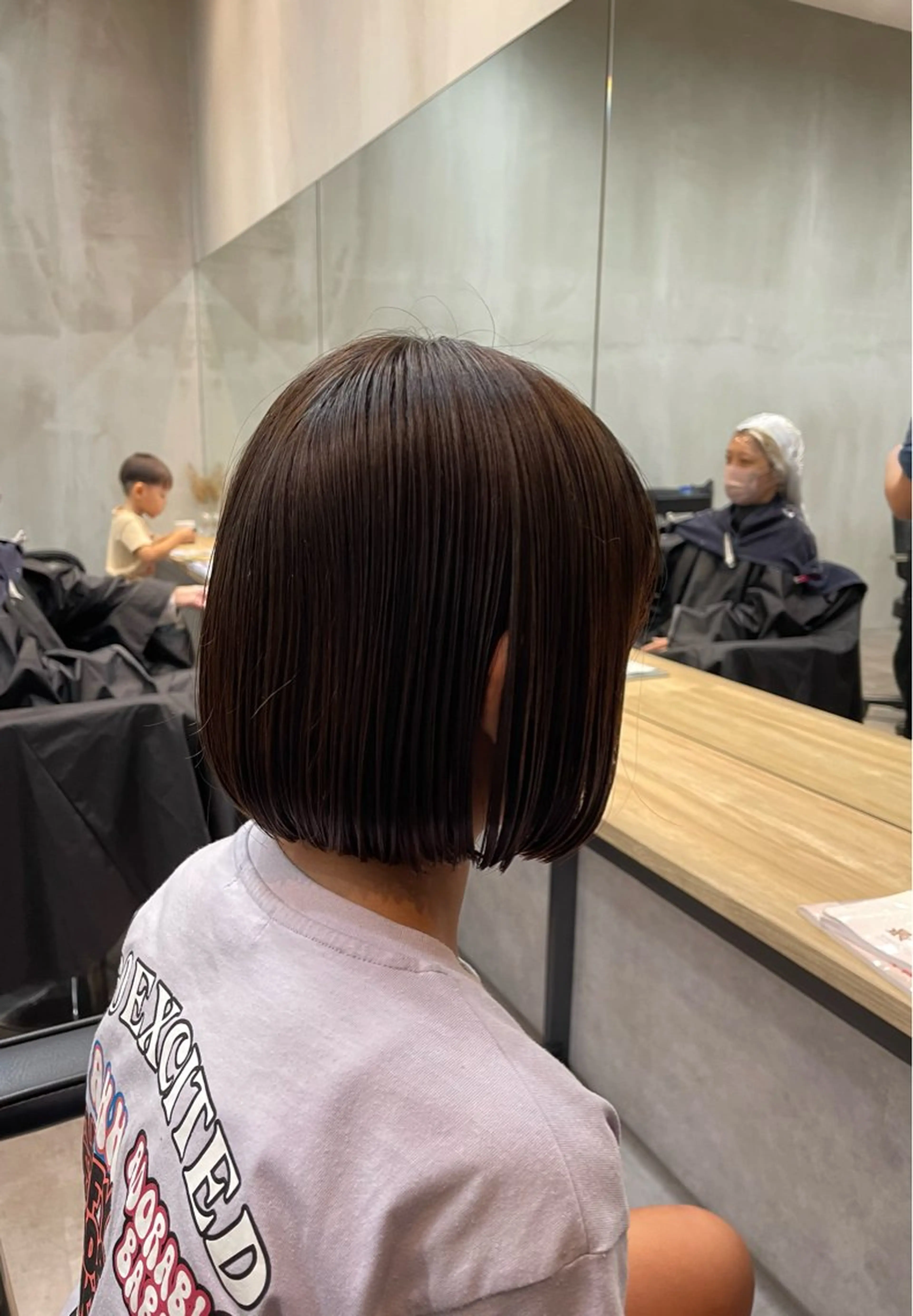 ミディアム ボブ 唐川 晟亜のヘアスタイル