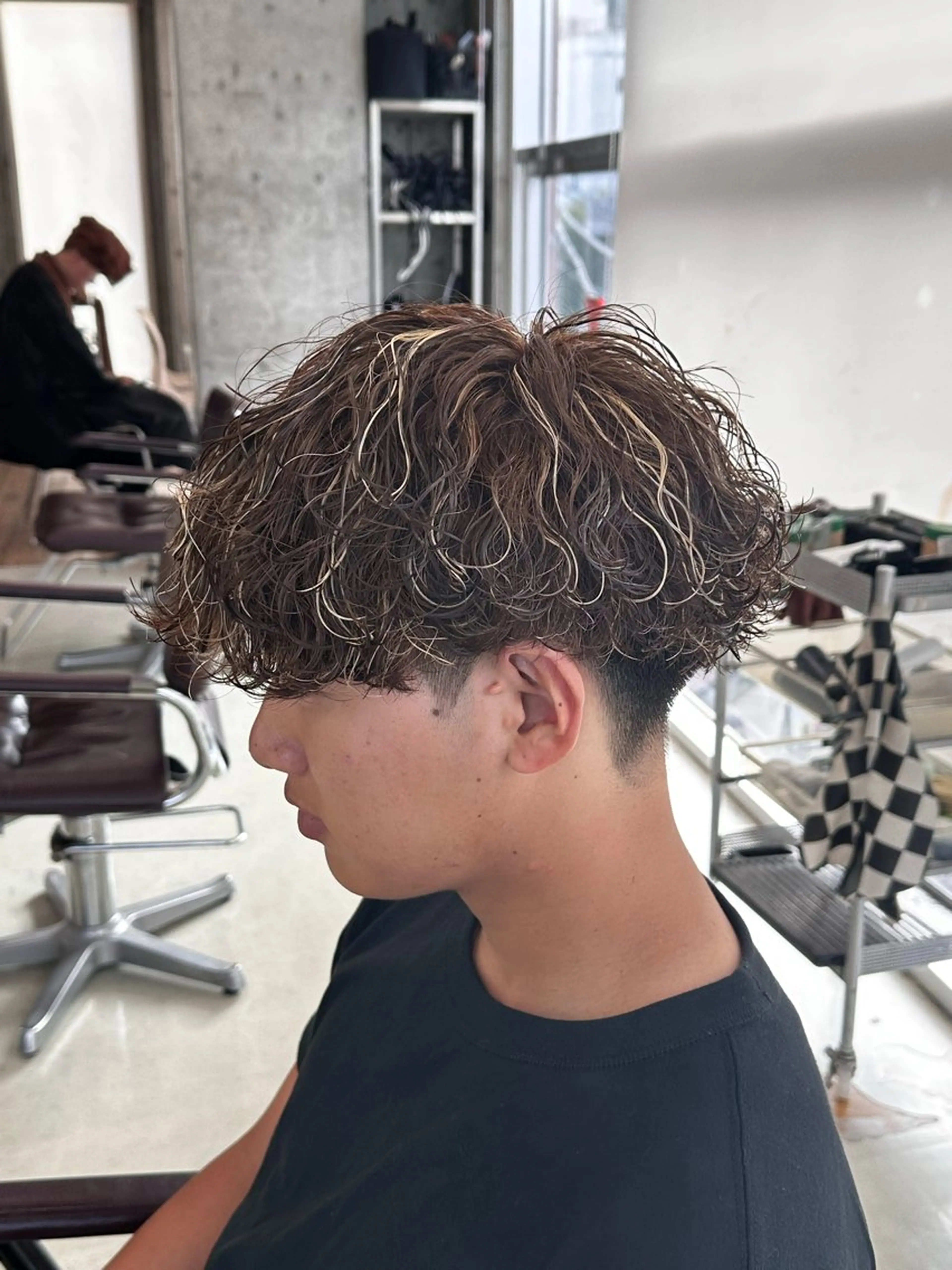 men'sカット➕波巻きパーマ➕トリートメント🌊🌀の写真