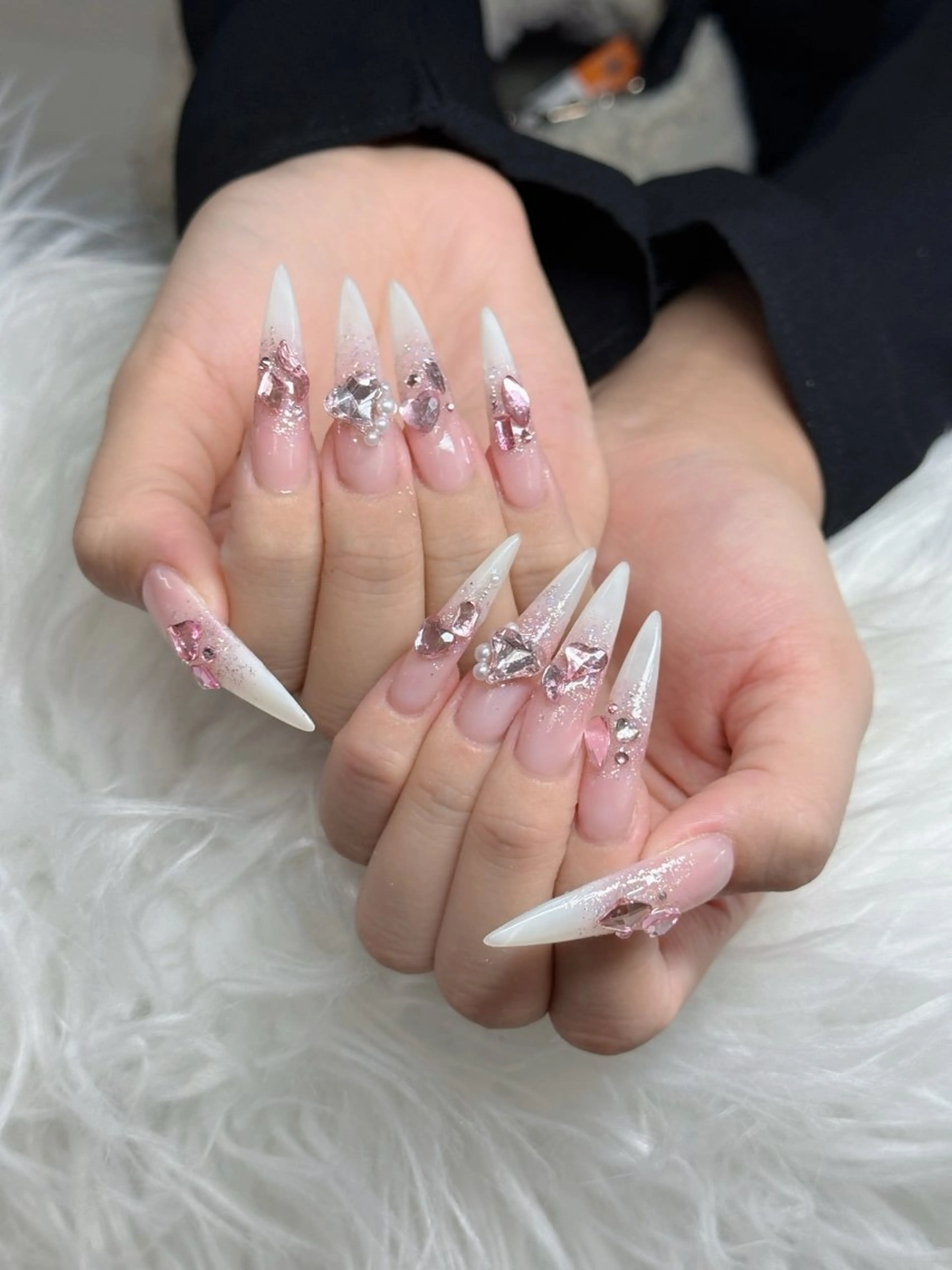 ネイル ロングネイル マグネットネイル リボン 夏ネイル スーパーロングネイル ハンドネイル Hani nailsalonのネイルデザイン