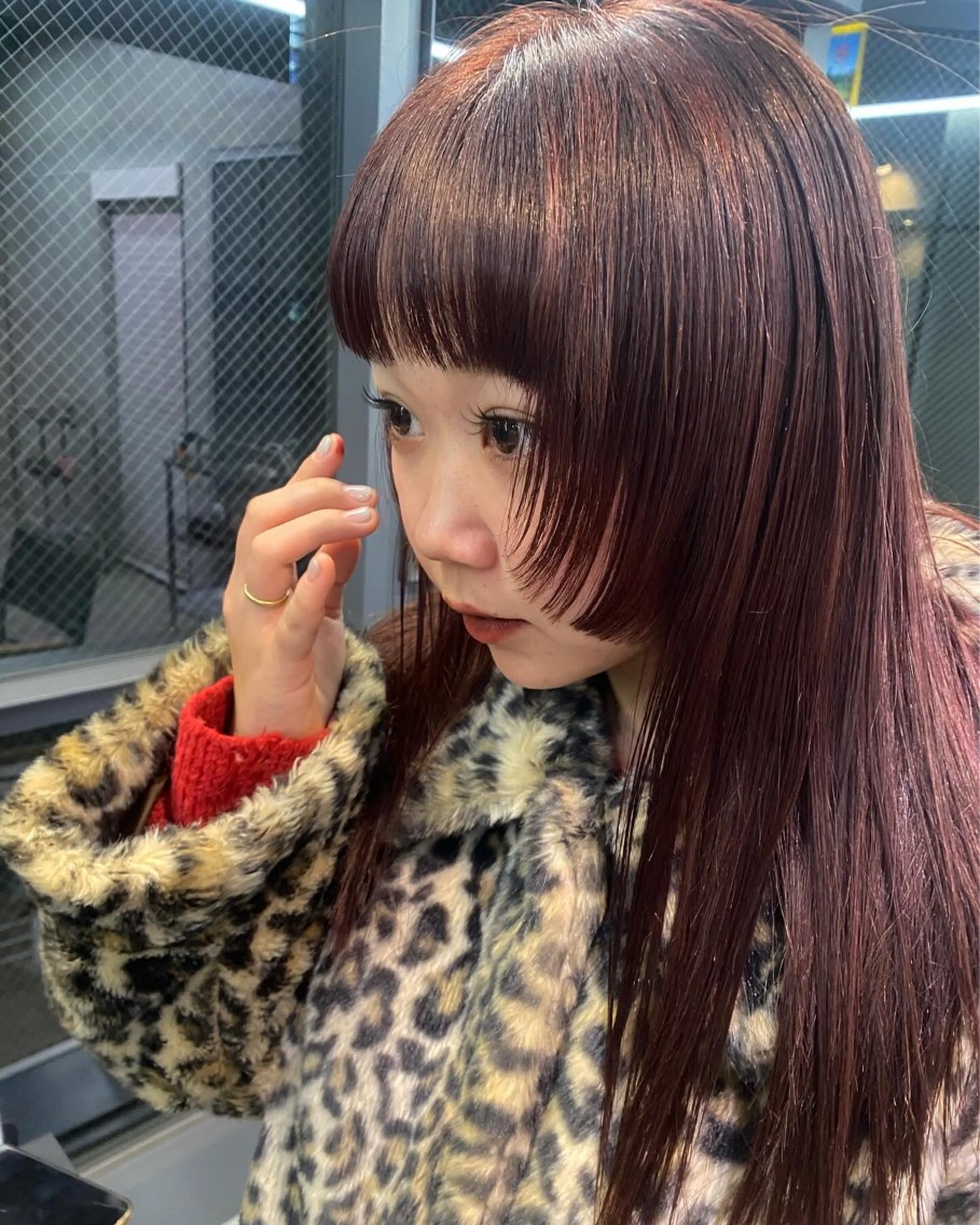 ロング カラー カット ヘアカラー 室谷 侑奈のヘアスタイル