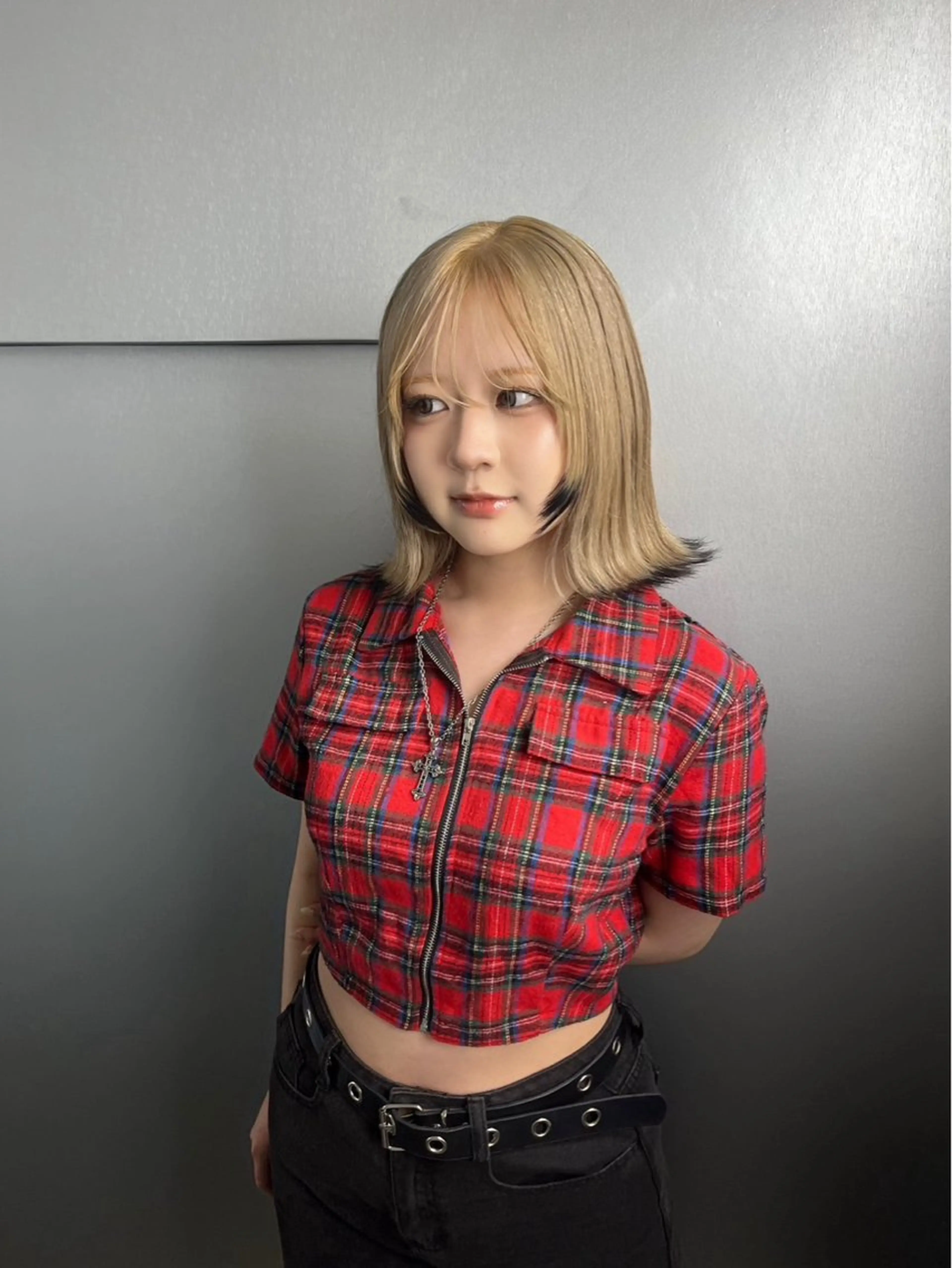 ミディアム ヘアカラー トリートメント ヘアセット 韓国風艶カラー 🇰🇷🩶/REIのヘアスタイル