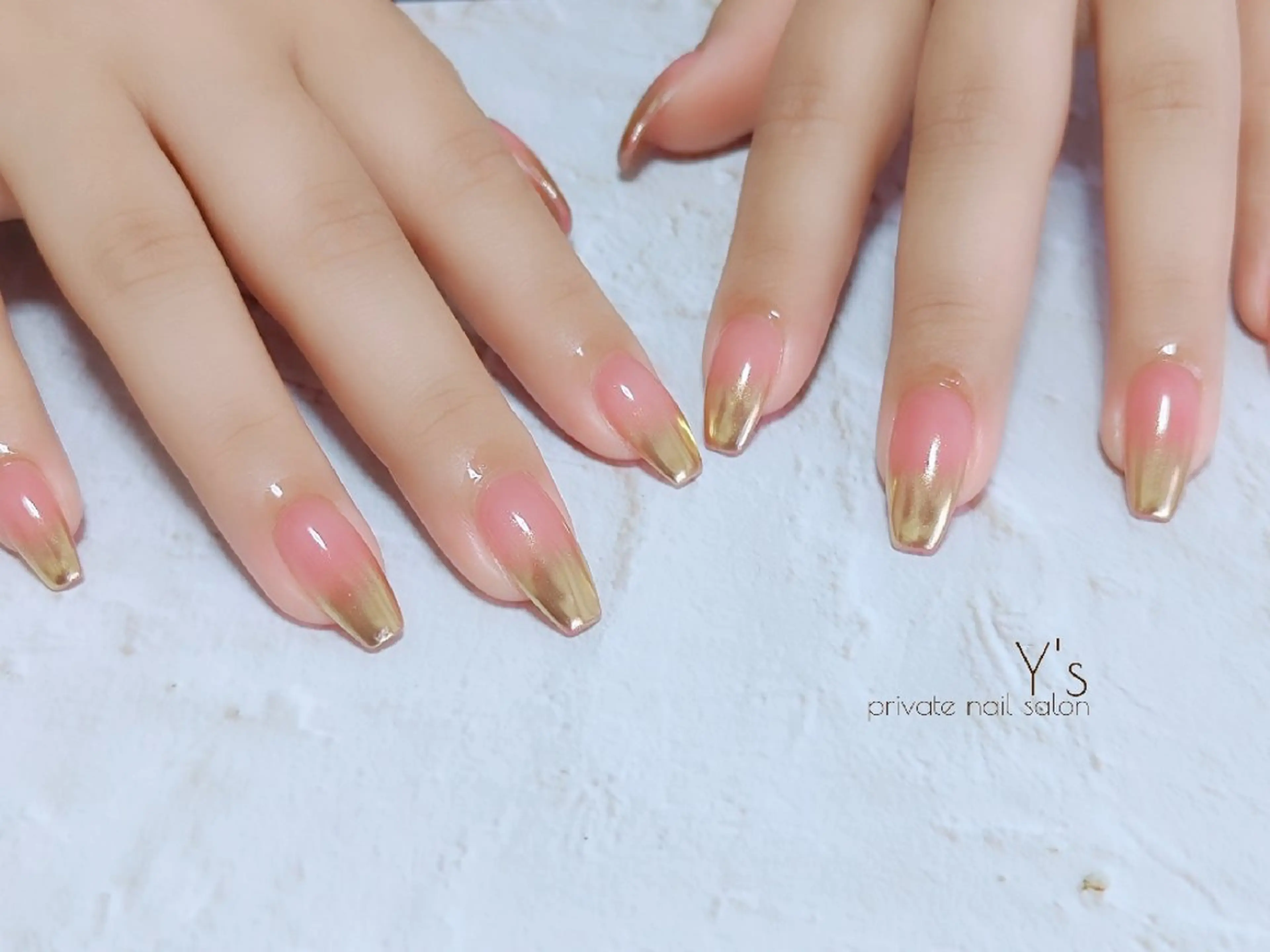 ネイル YUMI NAGAI  のネイルデザイン