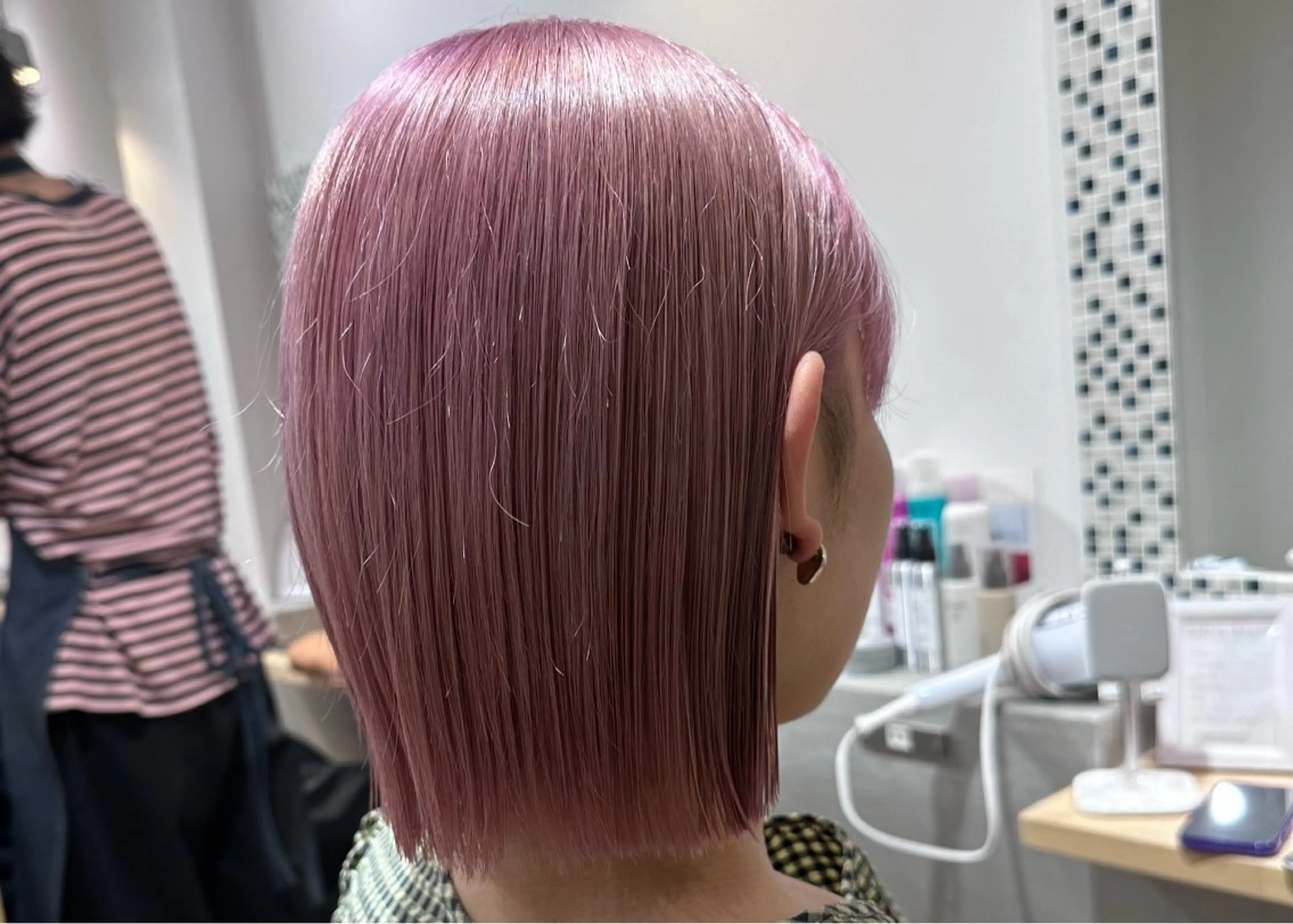 ショート カラー カット 倉澤 星凪のヘアスタイル