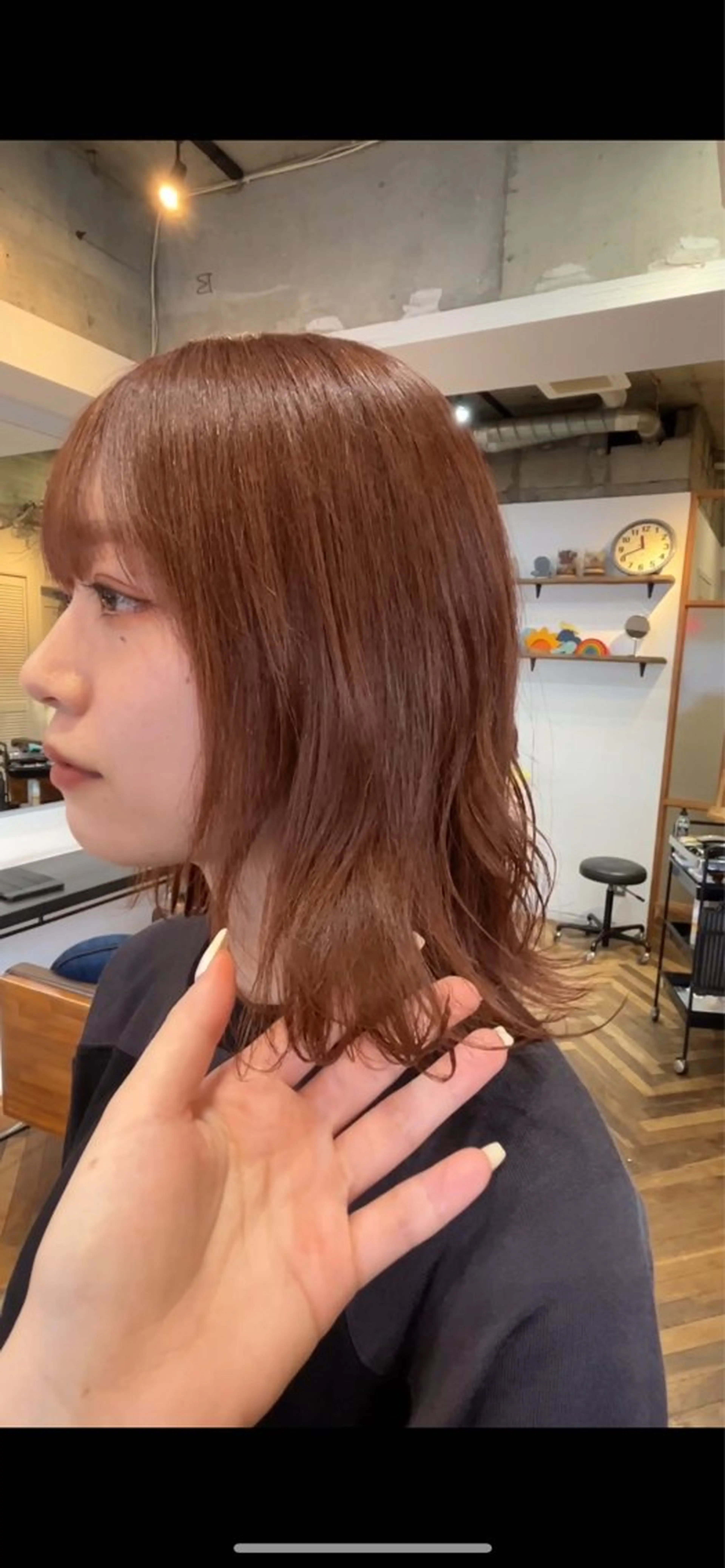 セミロング カラー オレンジ HOMIE TOKYO所属・sora / 渋谷 / ハイトーンのヘアスタイル