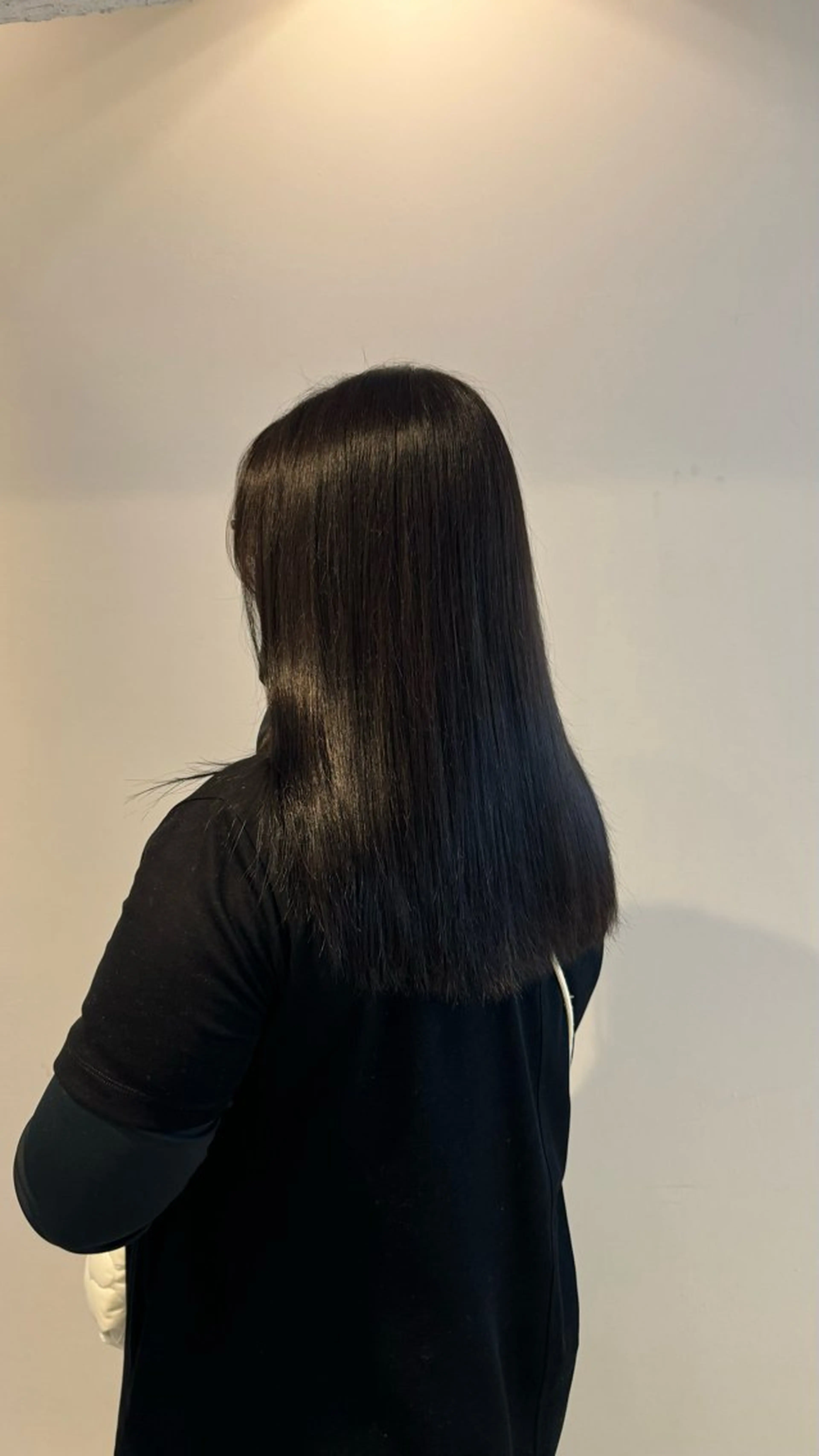 セミロング カラー ベージュカラー オリーブベージュ 透明感ナチュラル🪞 hanaのヘアスタイル