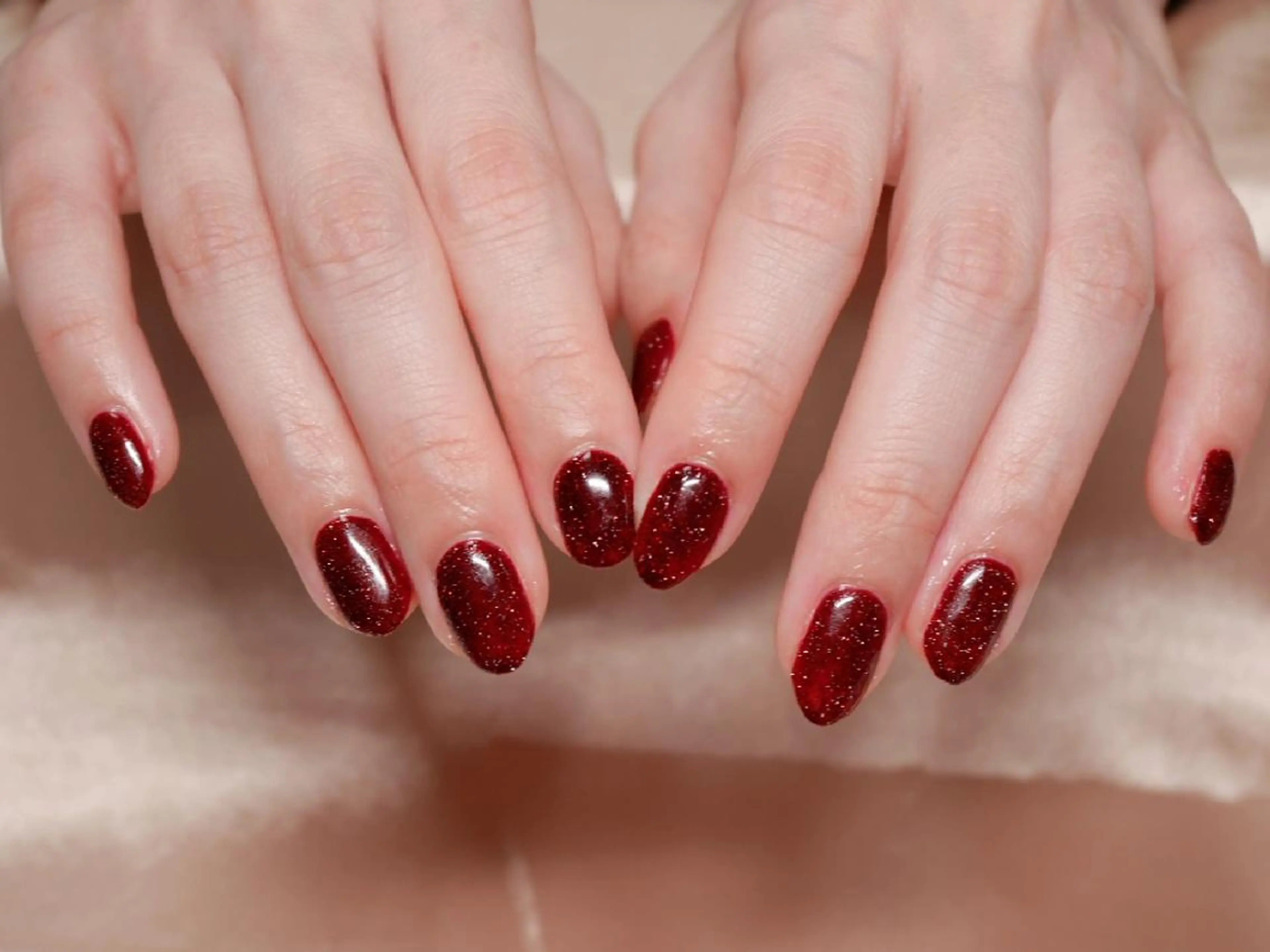 ネイル キラキラネイル ハンドネイル Nailsalon Graciasのネイルデザイン