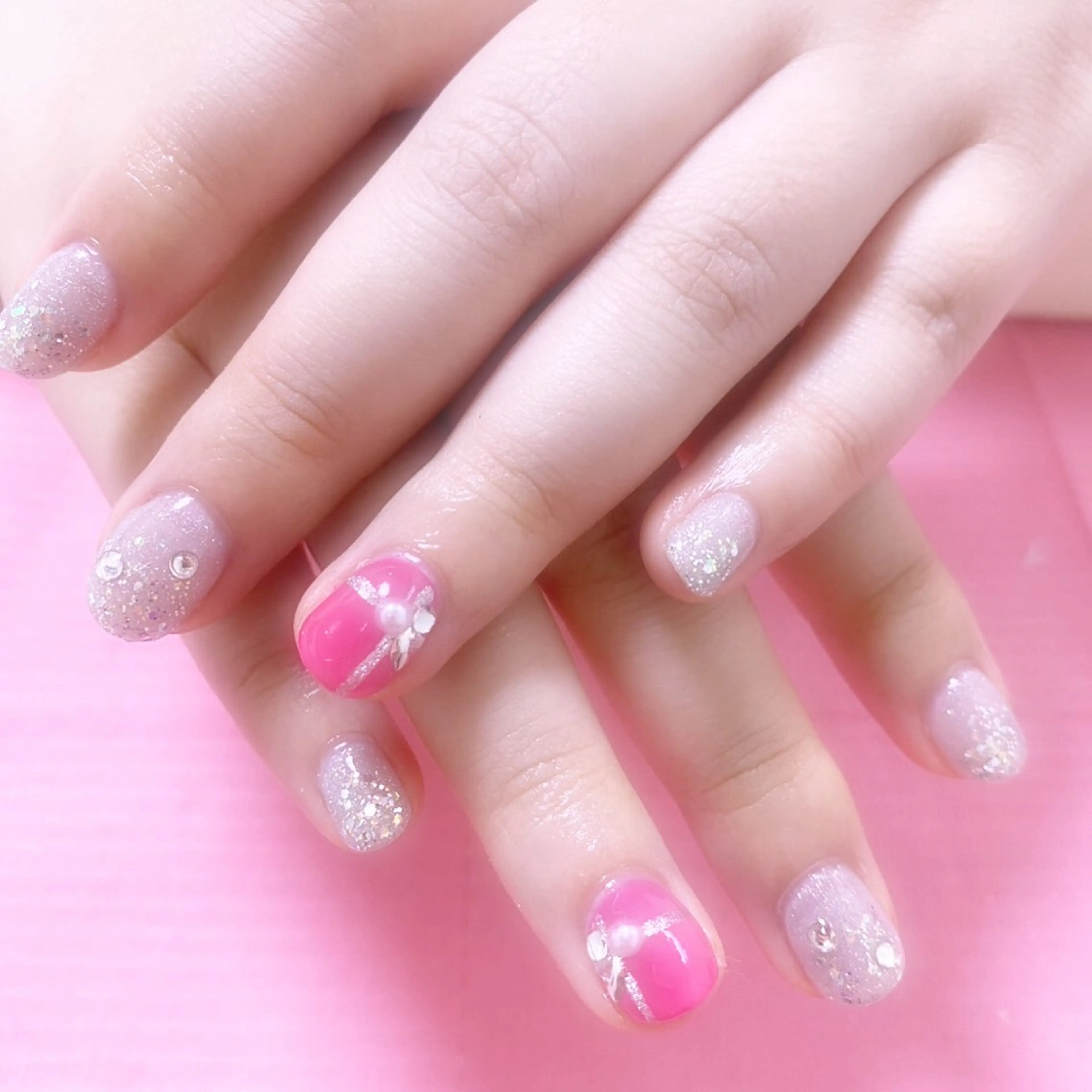 ネイル ハンドネイル 梅島のネイル屋さん所属・梅島の ネイル屋さんのネイルデザイン