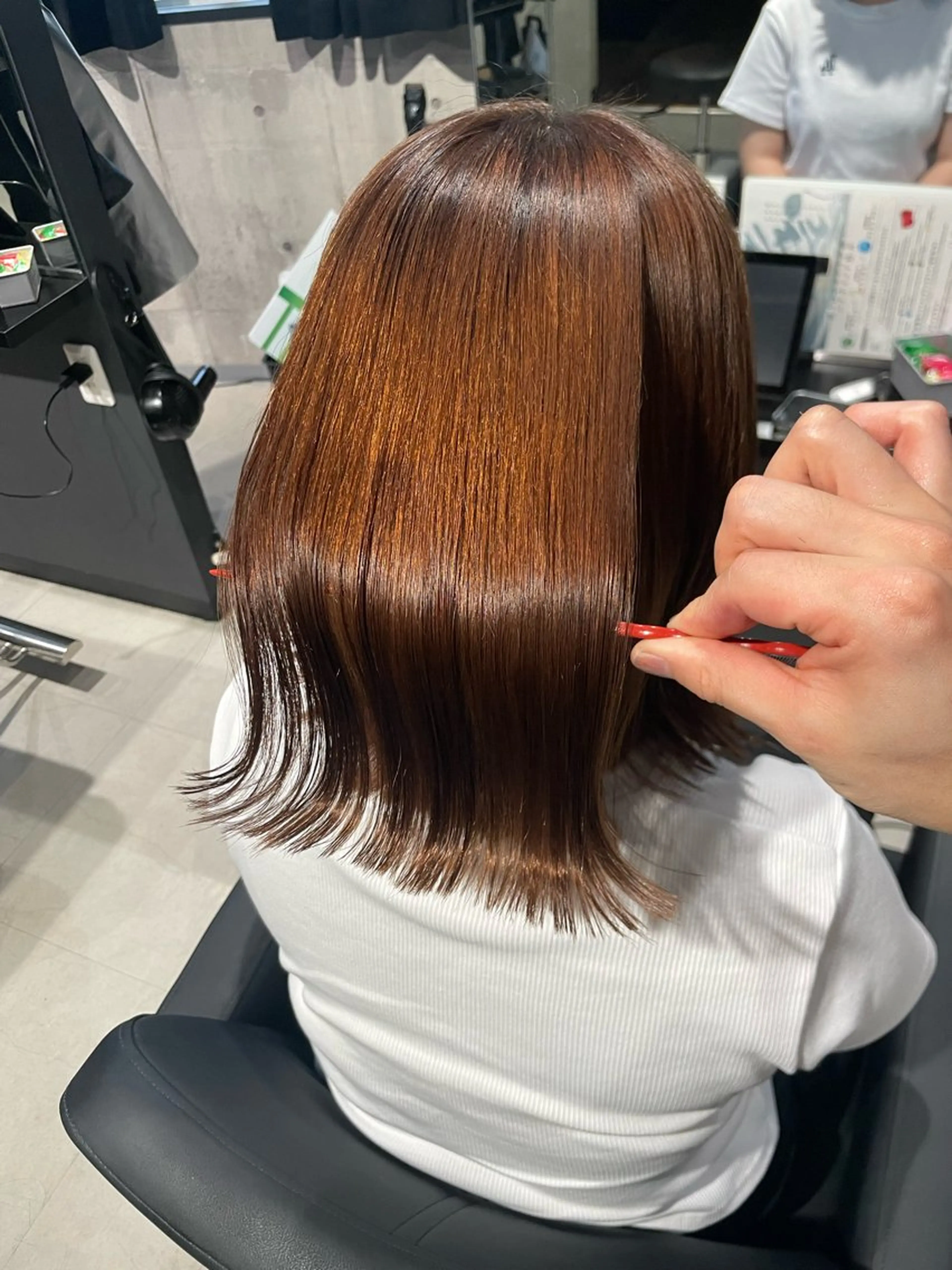ミディアム カラー ベージュカラー _White ／Hiroのヘアスタイル