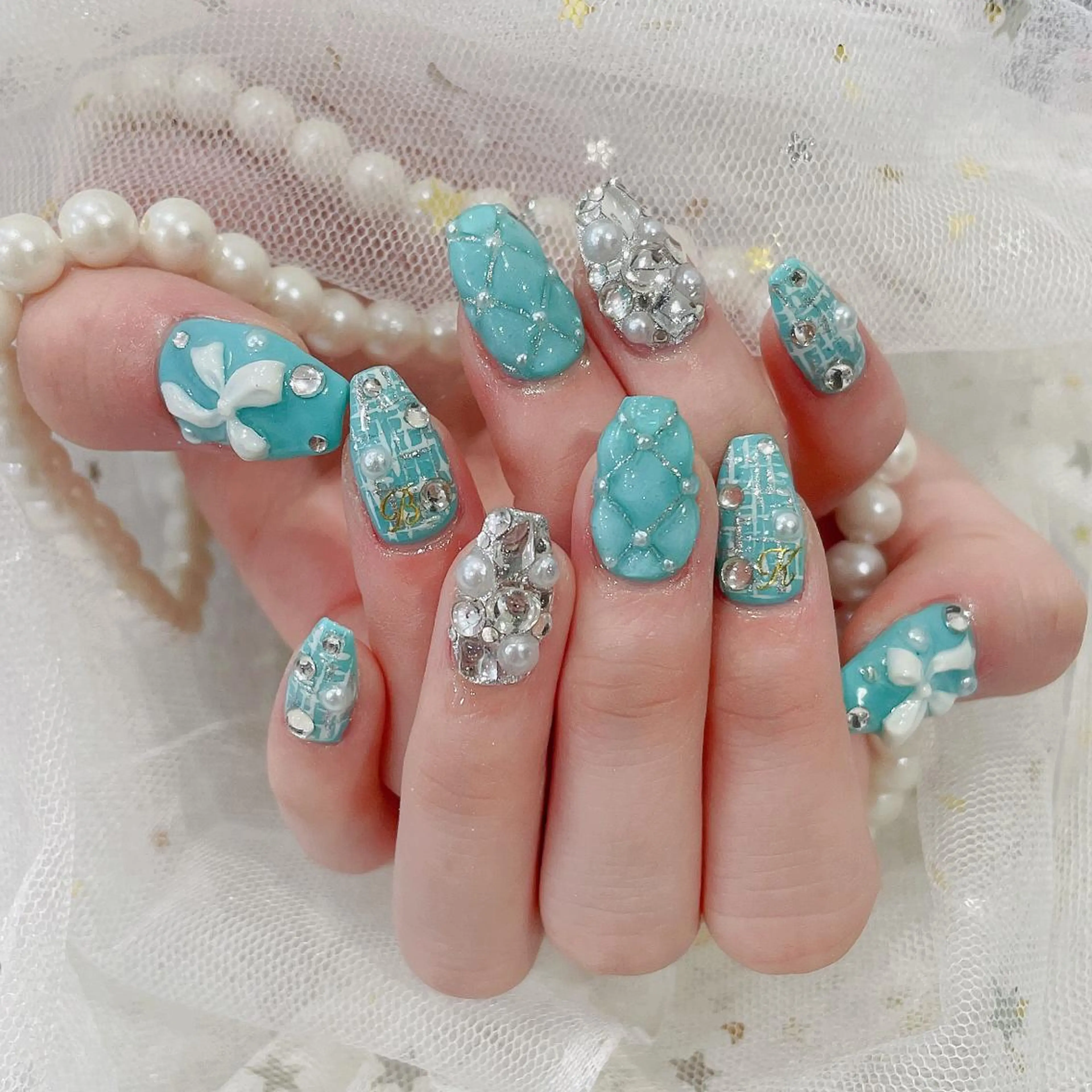 ミディアム ネイル cho nailのネイルデザイン