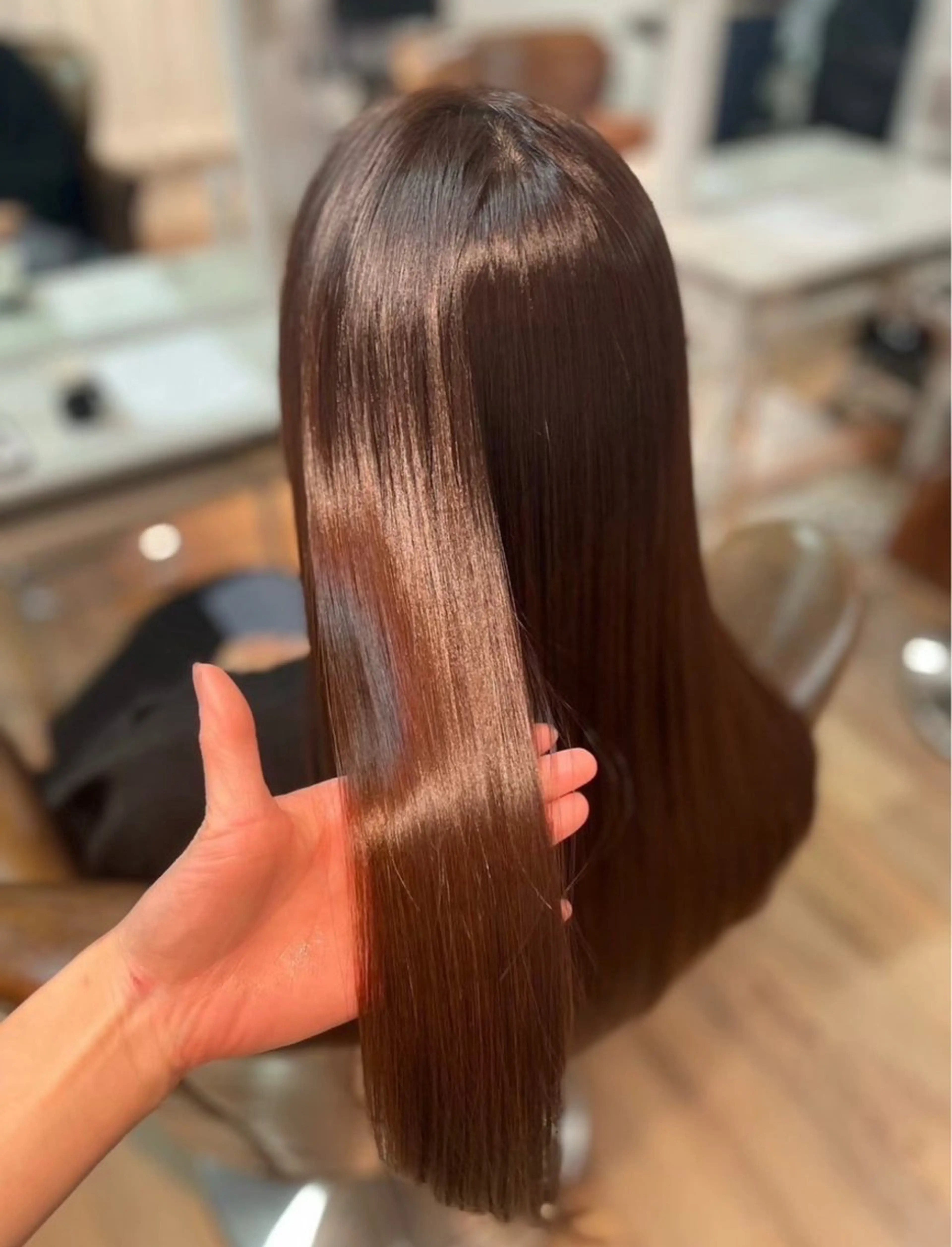 縮毛矯正 トリートメント limit 康成/ブリーチカラーのヘアスタイル