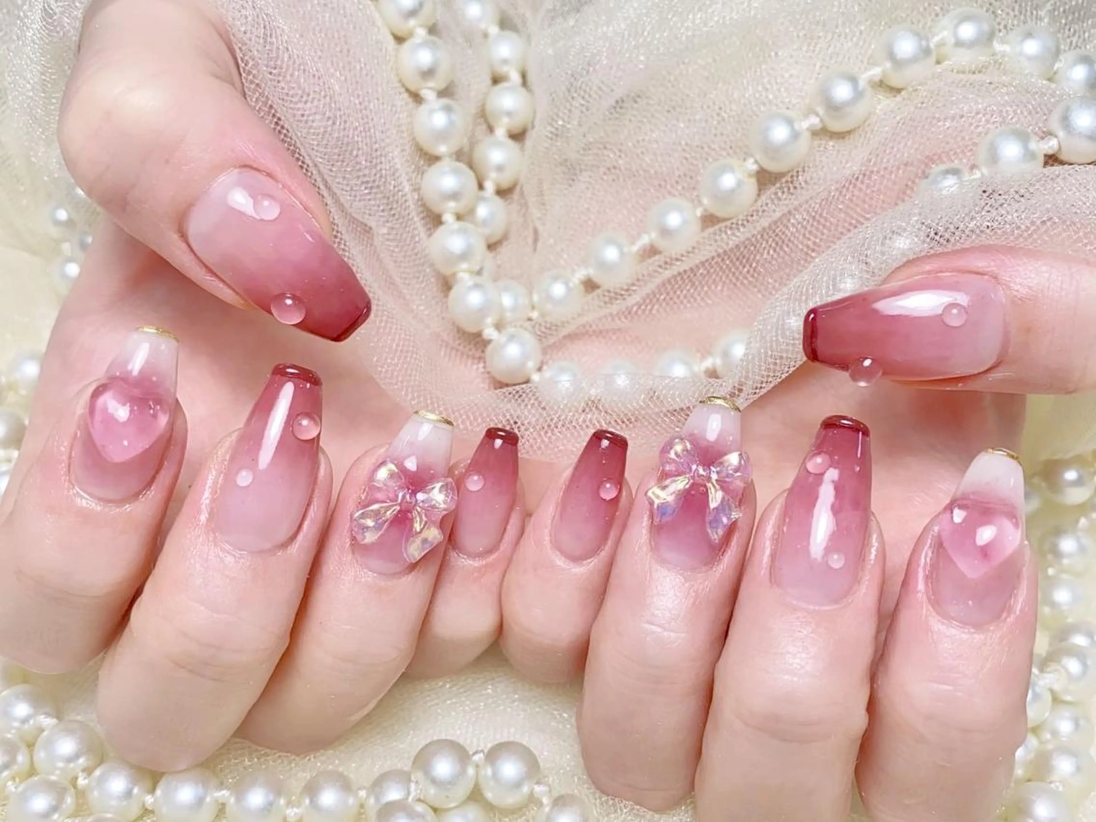 ネイル Hanya 🌈のネイルデザイン