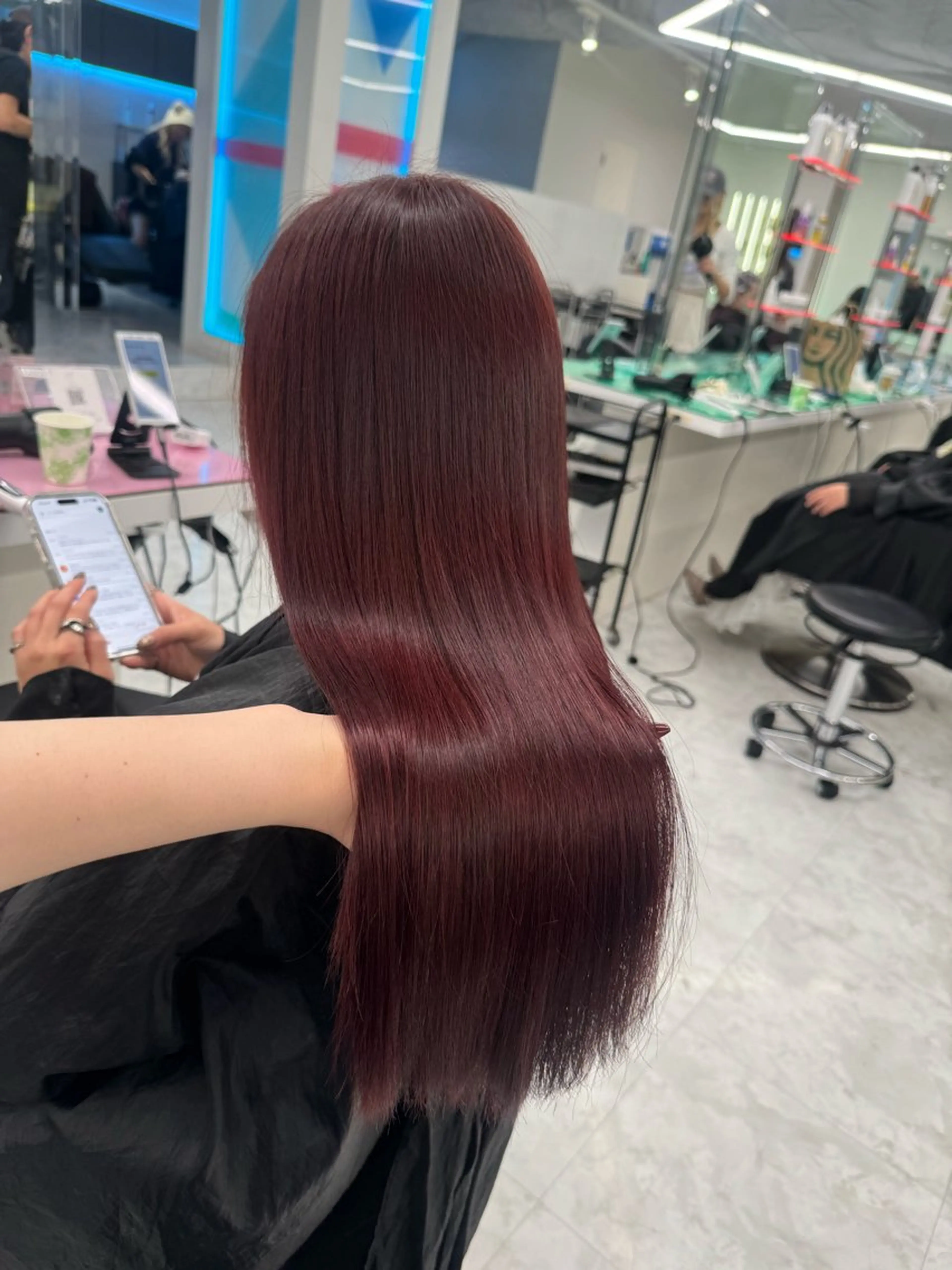 ロング カット ヘアカラー お洒落暖色 🍒AOI🍒のヘアスタイル