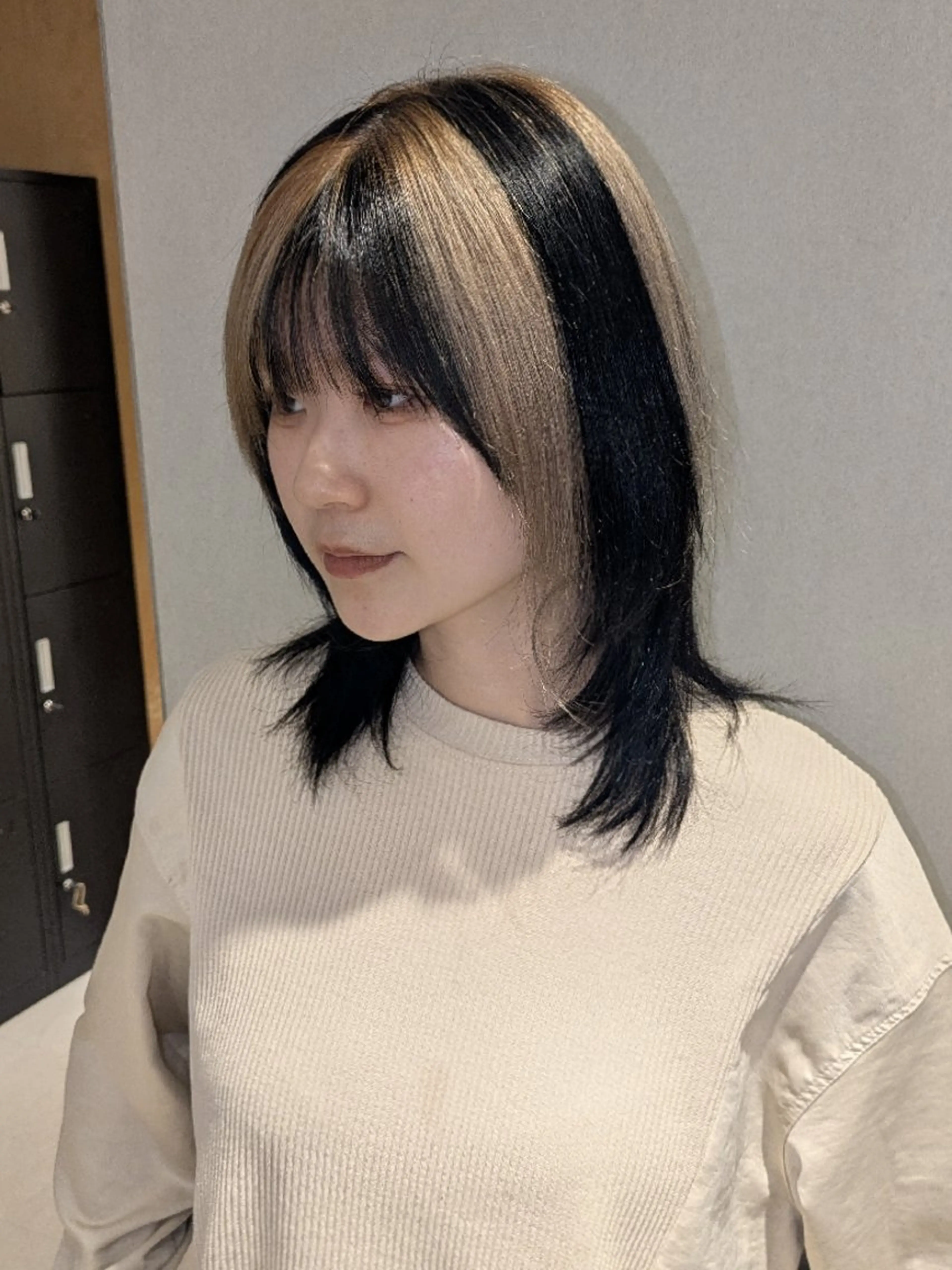 ミディアム ヘアカラー Chacolle perch 北千住店所属・瑞慶覧 翔のヘアスタイル